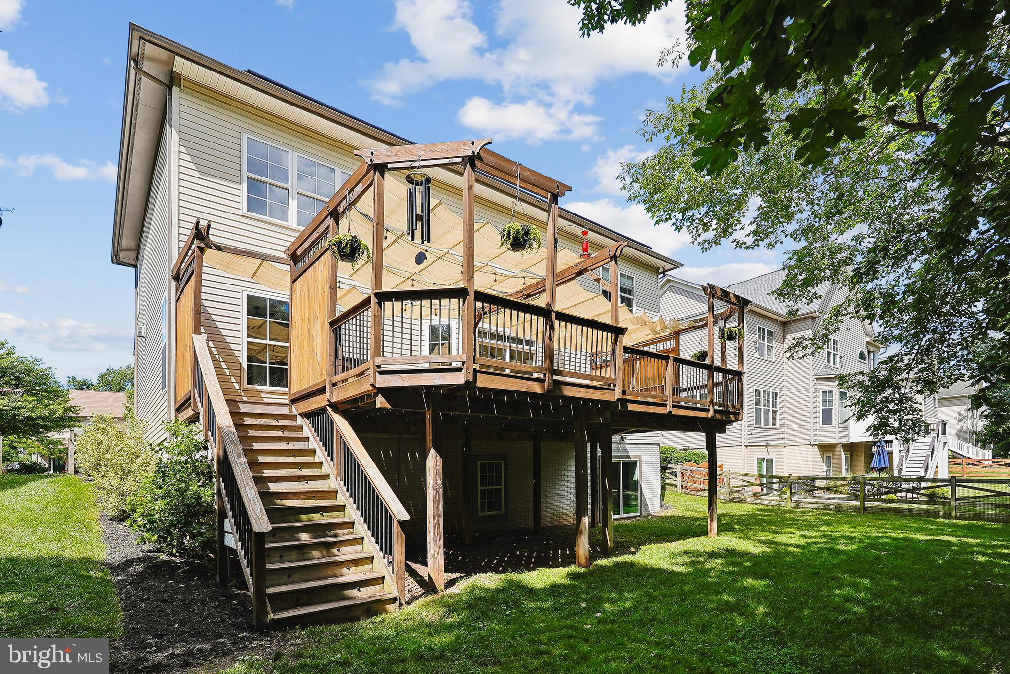 VICTORY LAKES - Residential