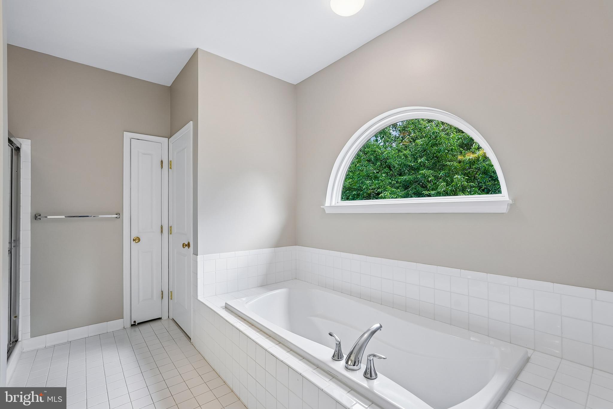 VICTORY LAKES - Residential