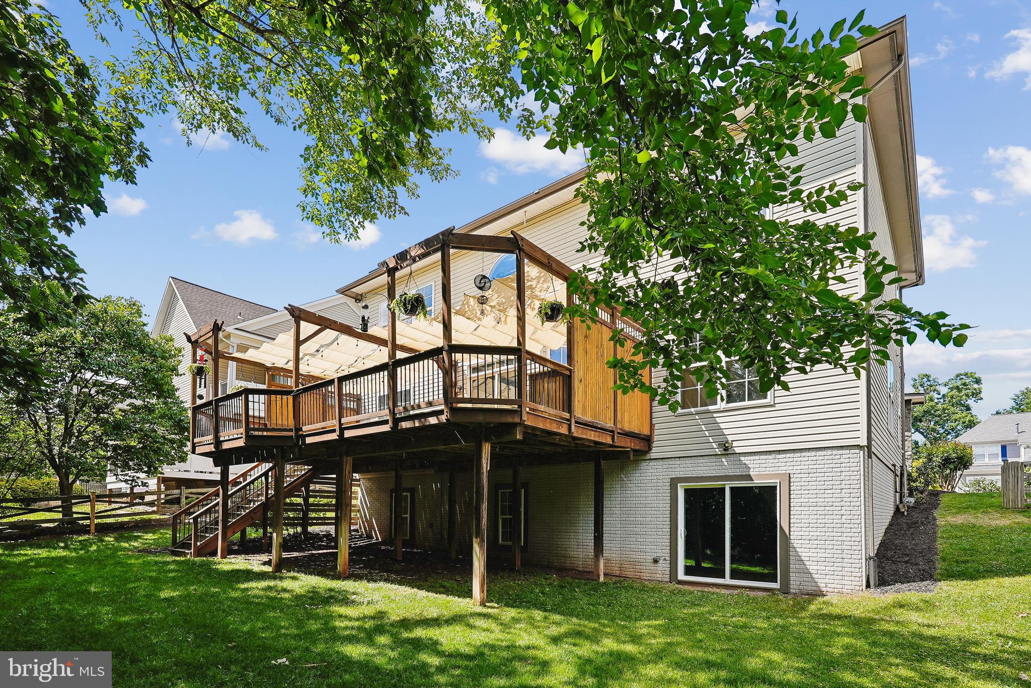 VICTORY LAKES - Residential