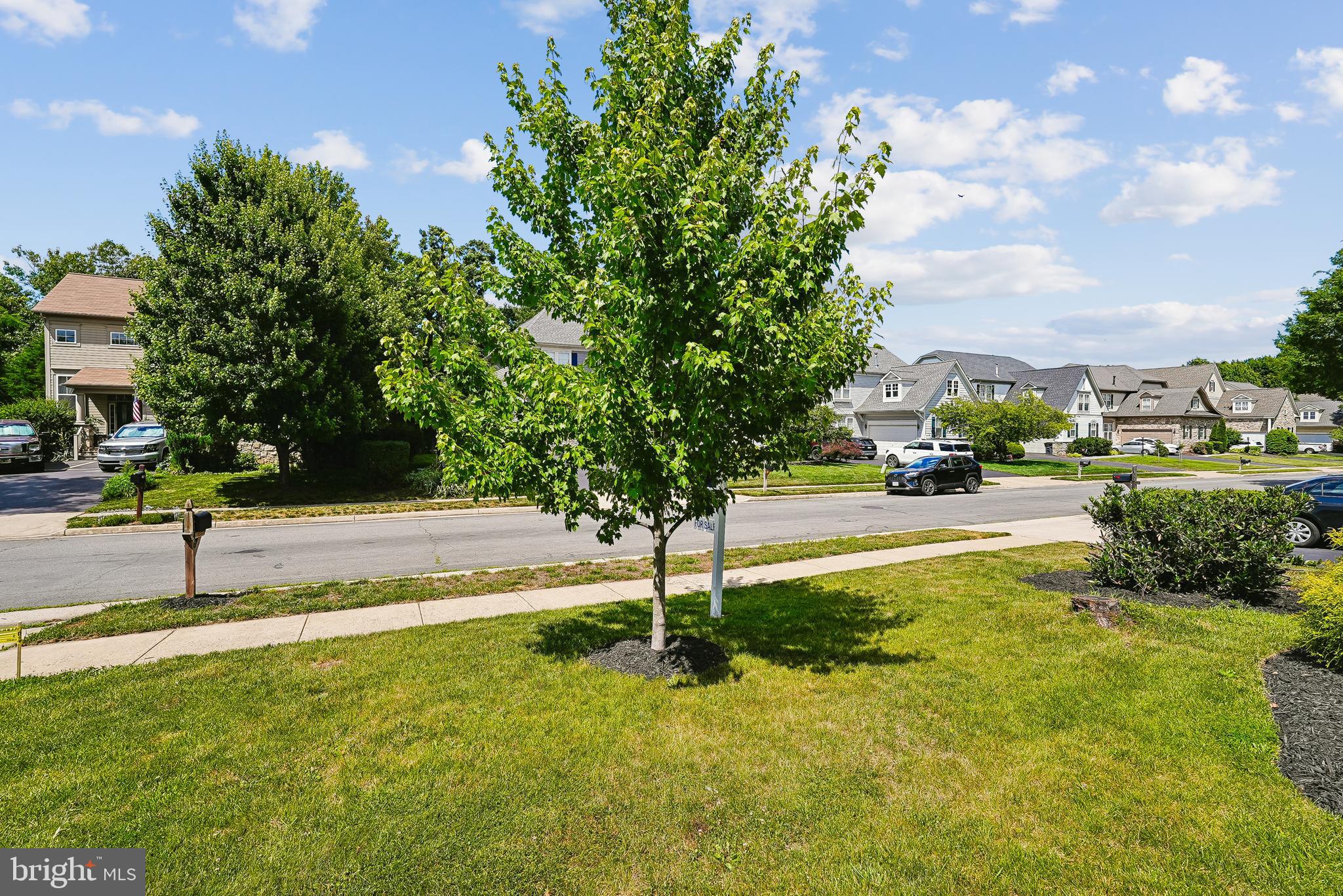 VICTORY LAKES - Residential