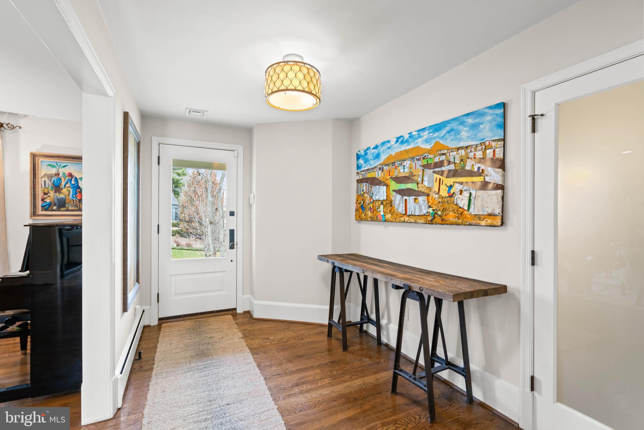 FOREST HILLS - Residential