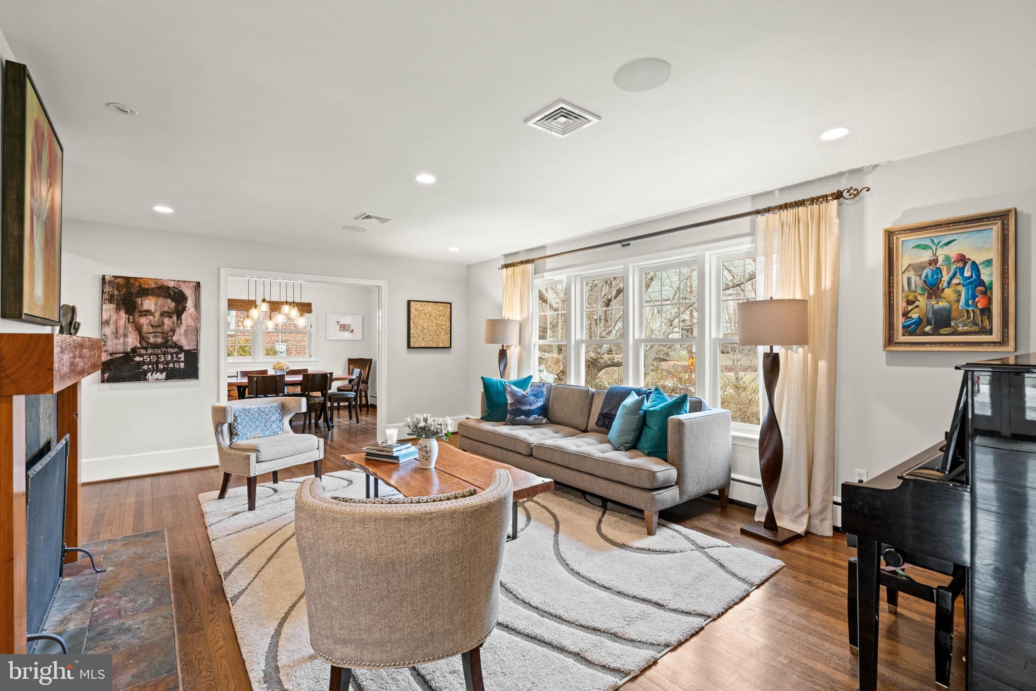 FOREST HILLS - Residential