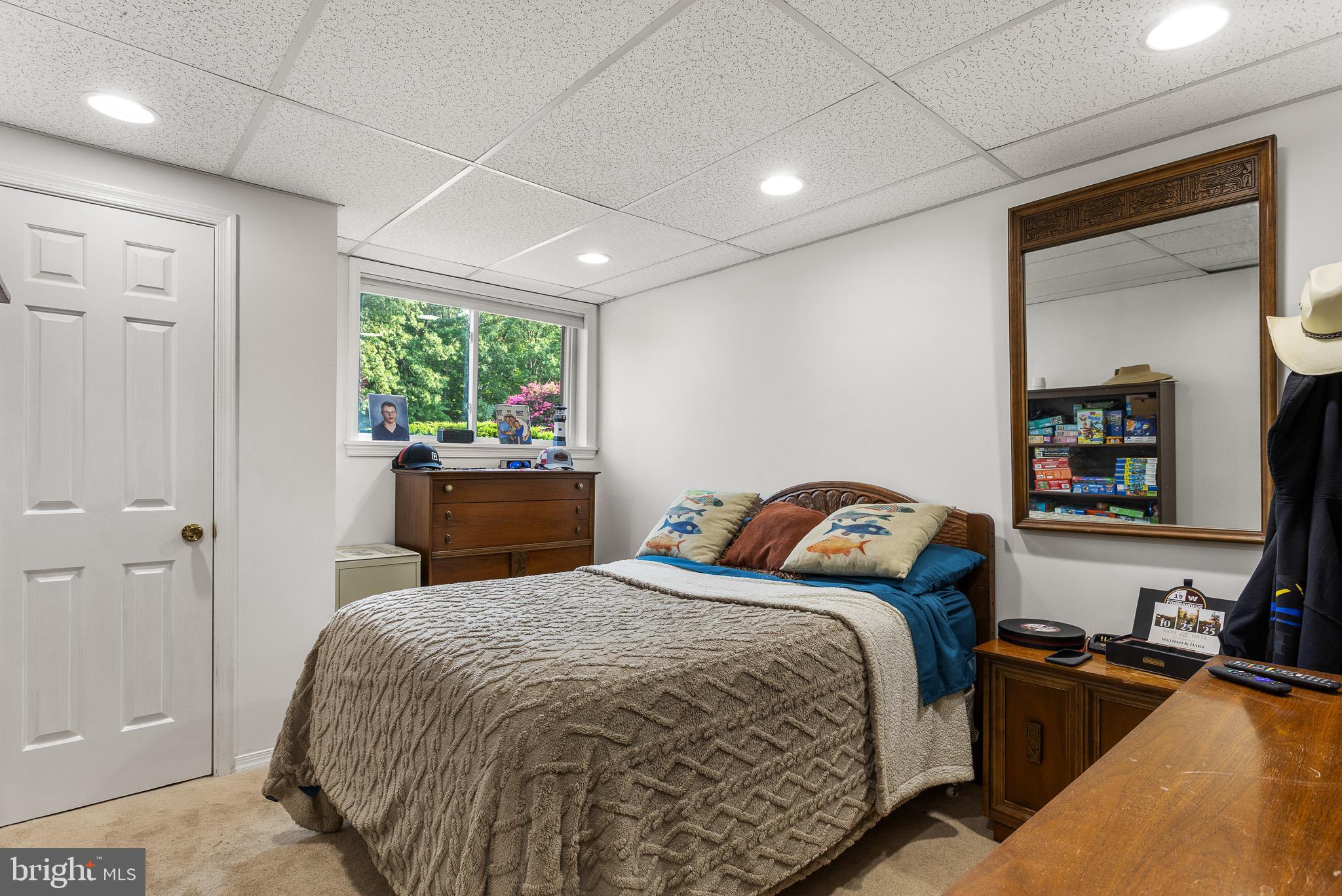 ASHWOOD MANOR - Residential