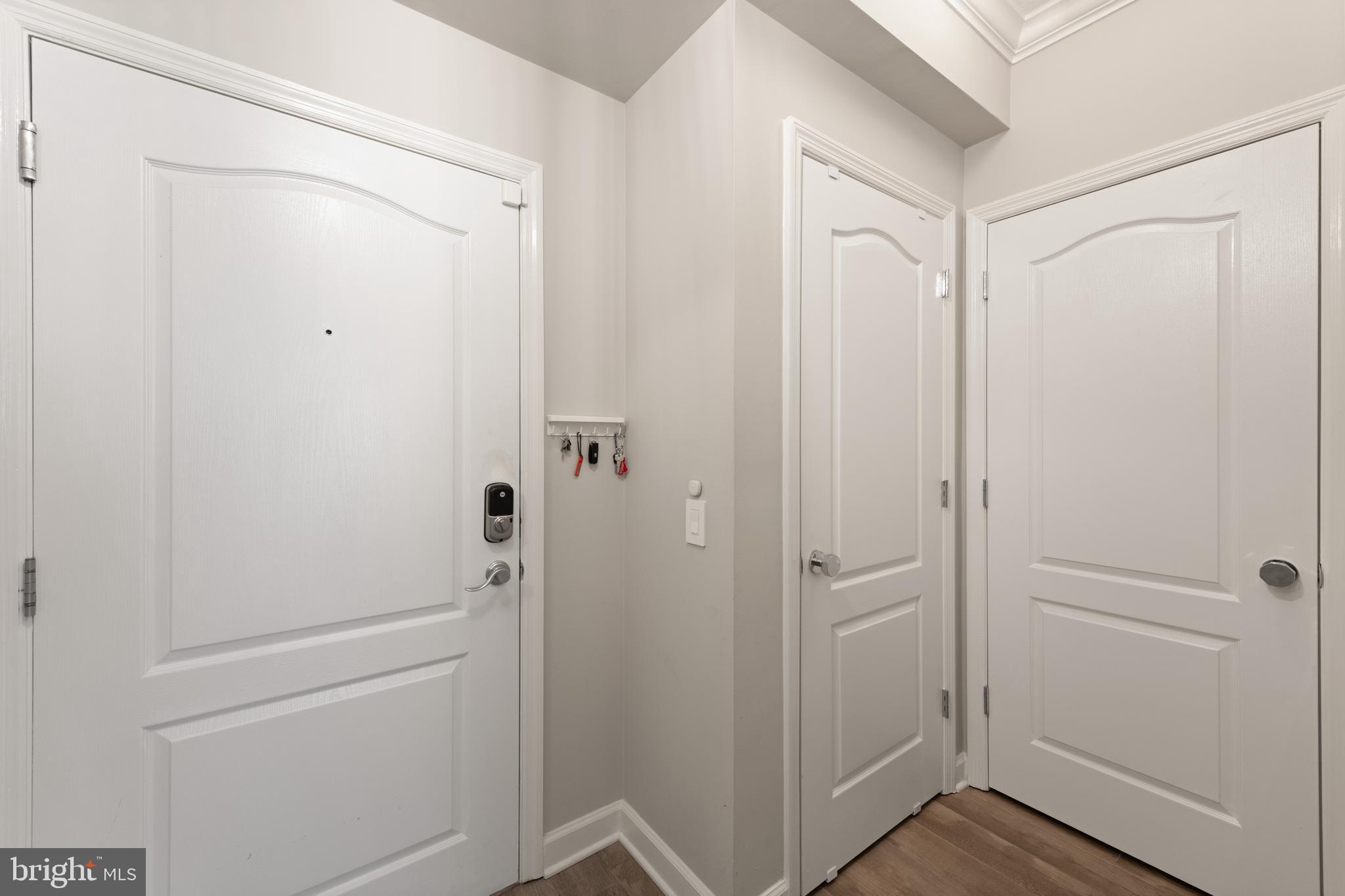LOGAN CIRCLE - Residential