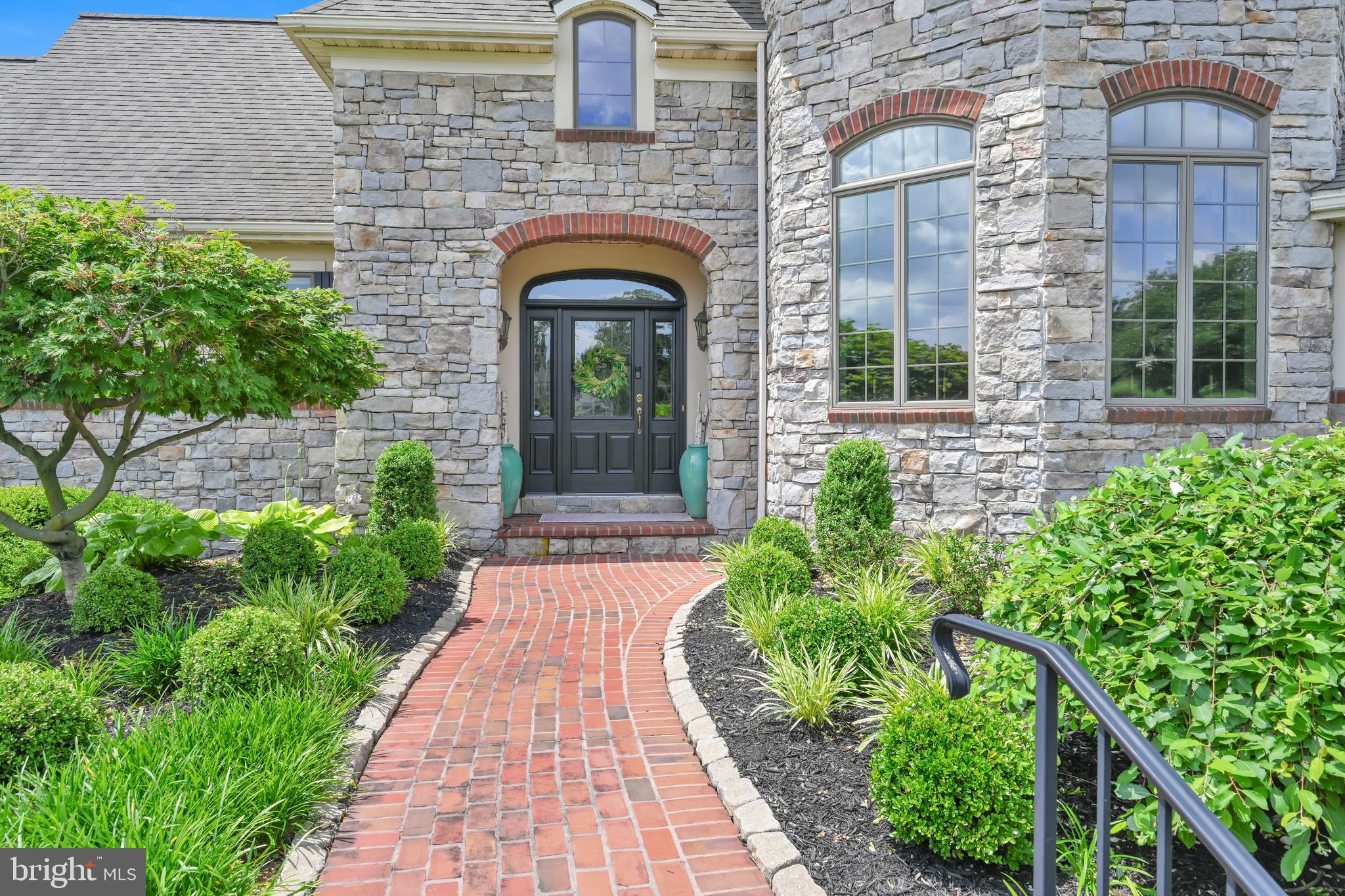 AUTUMN LEAF ESTATES - Residential