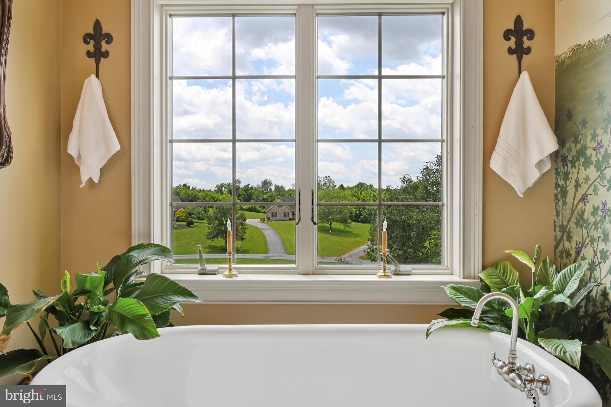 AUTUMN LEAF ESTATES - Residential