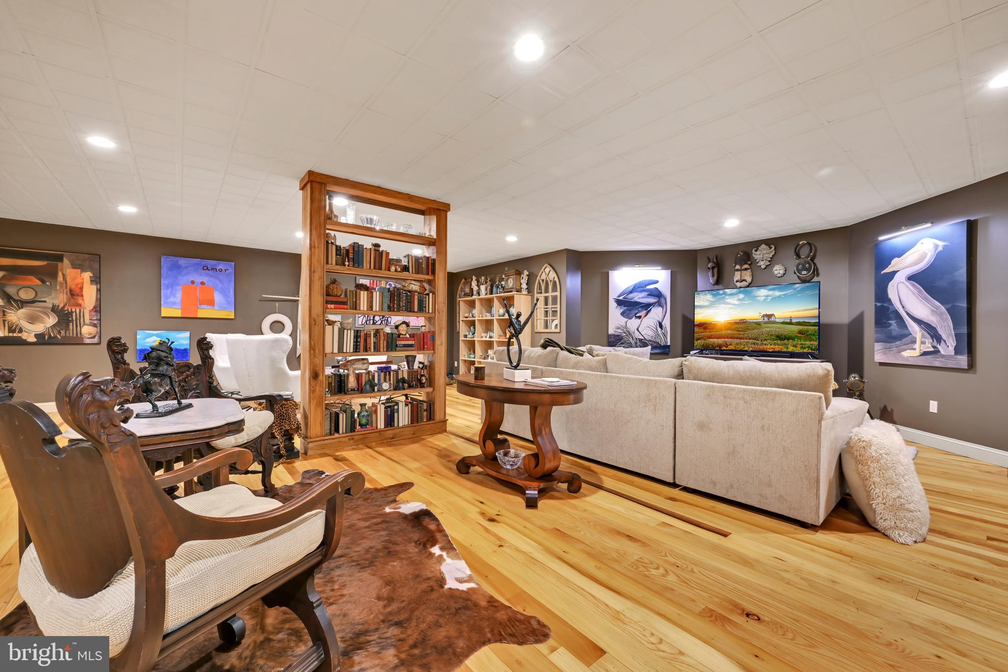 AUTUMN LEAF ESTATES - Residential