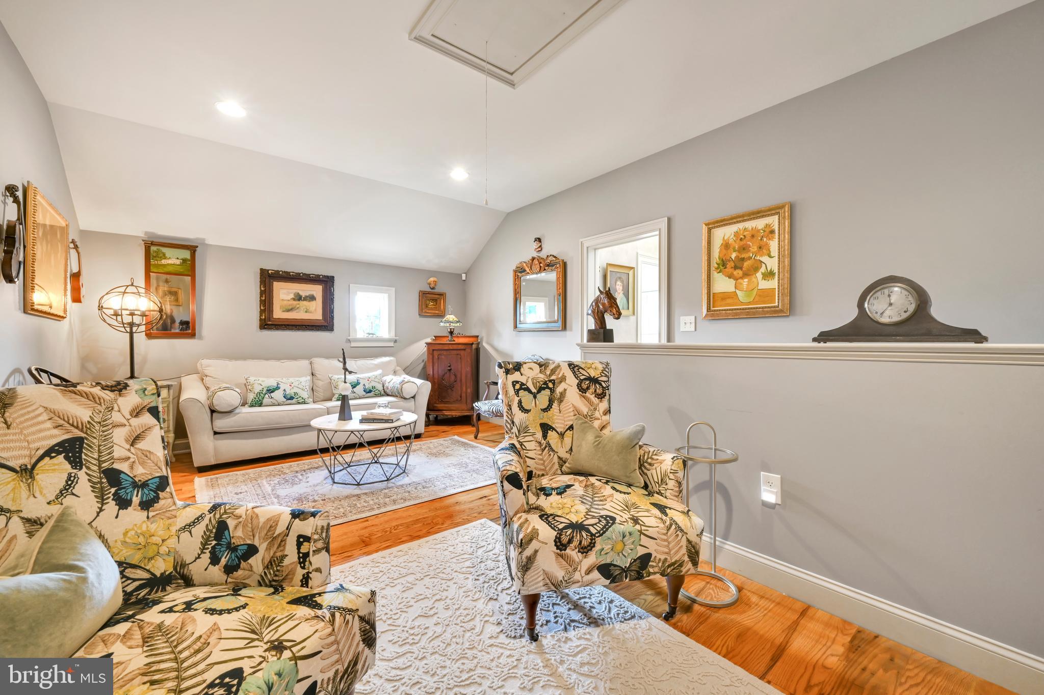 AUTUMN LEAF ESTATES - Residential