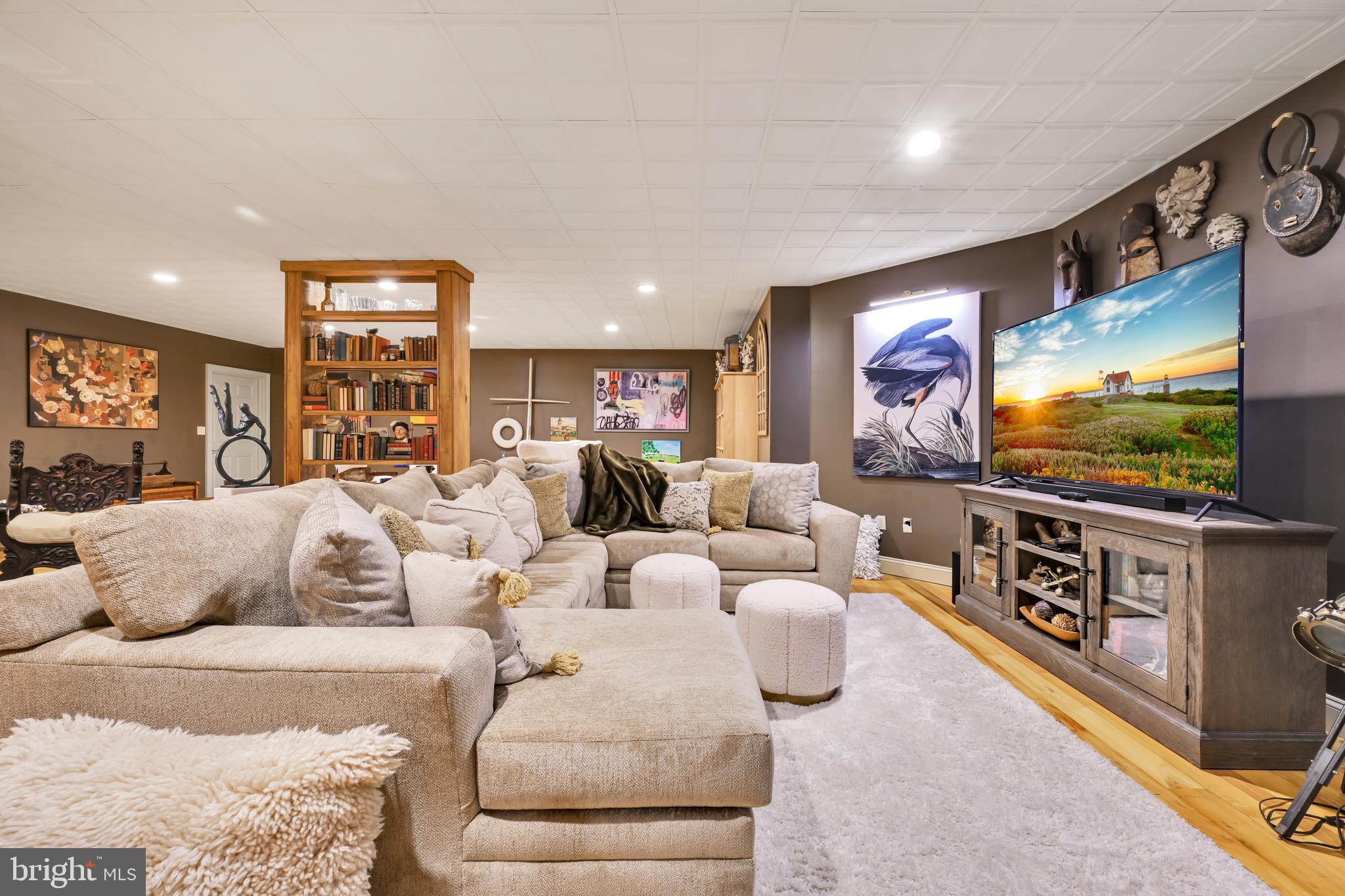 AUTUMN LEAF ESTATES - Residential