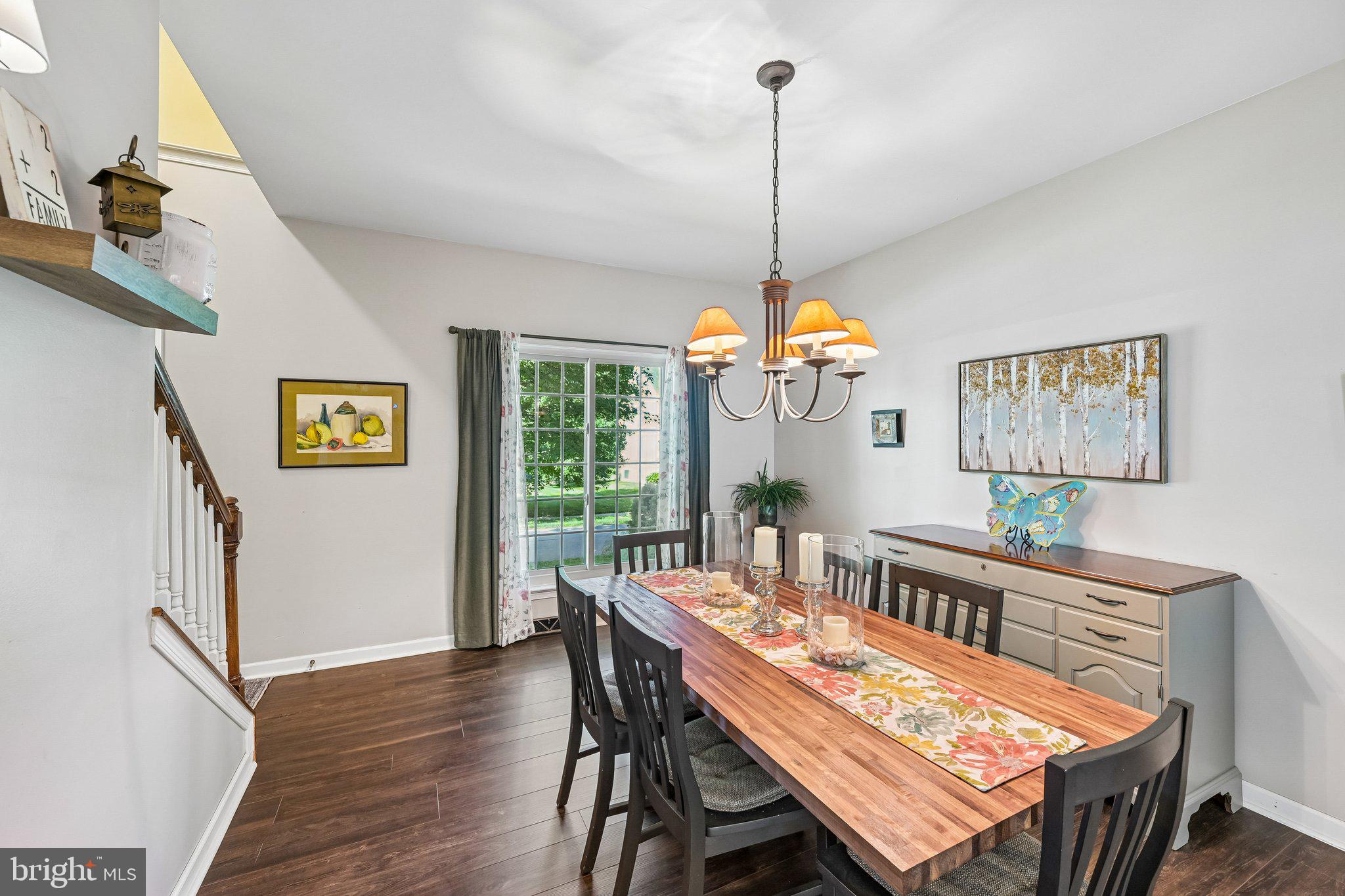 LAMBORN HUNT - Residential