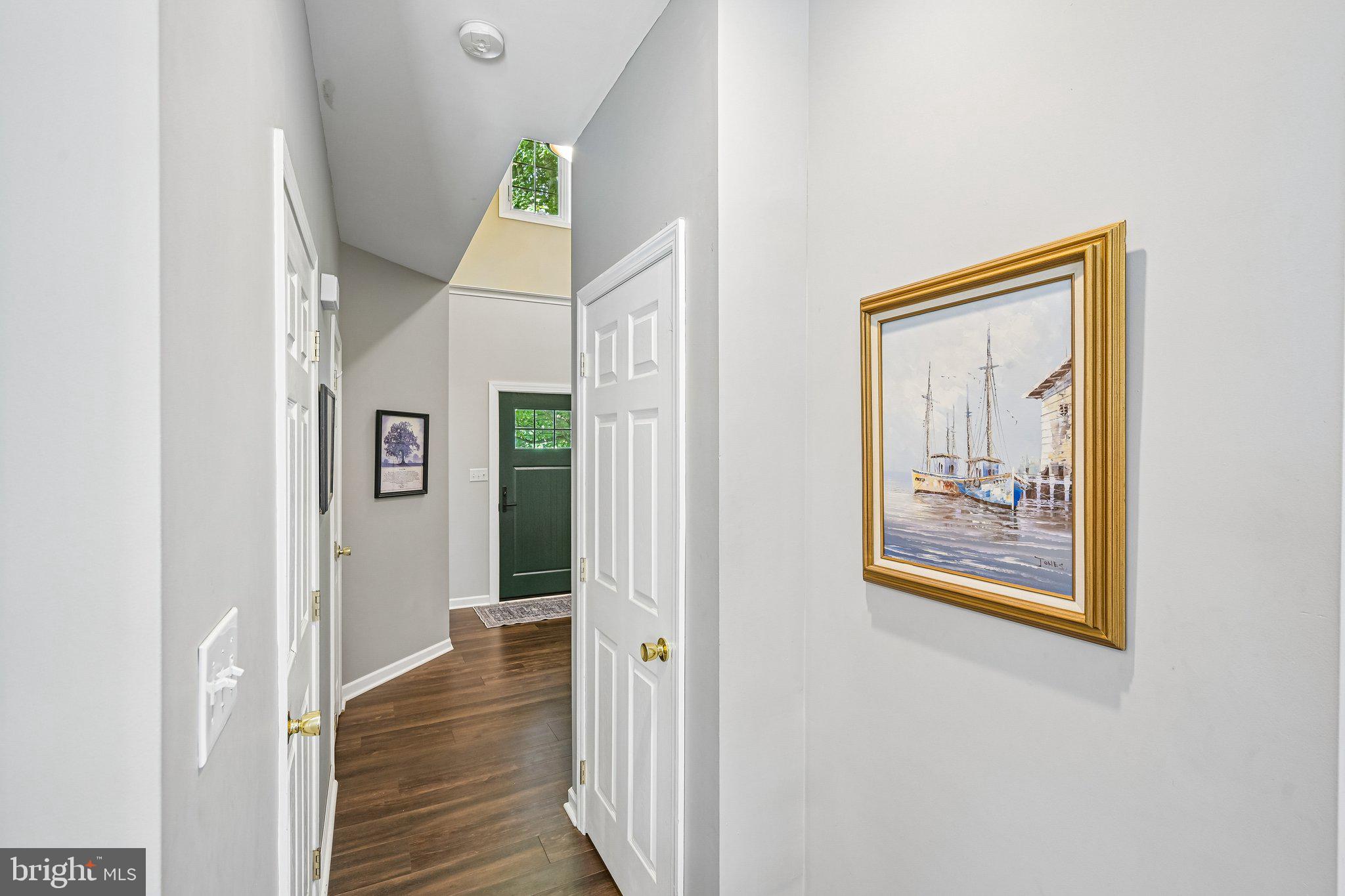 LAMBORN HUNT - Residential