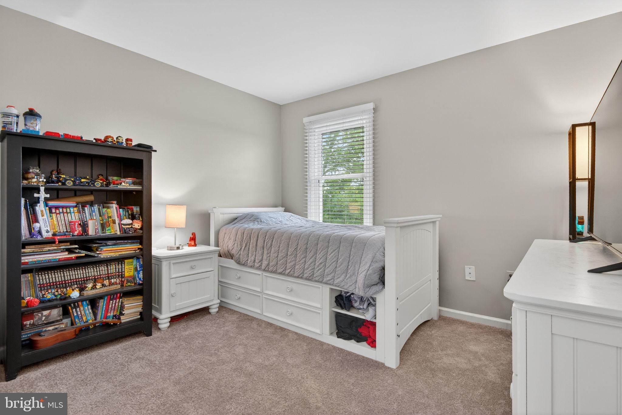 DENVER HEIGHTS - Residential