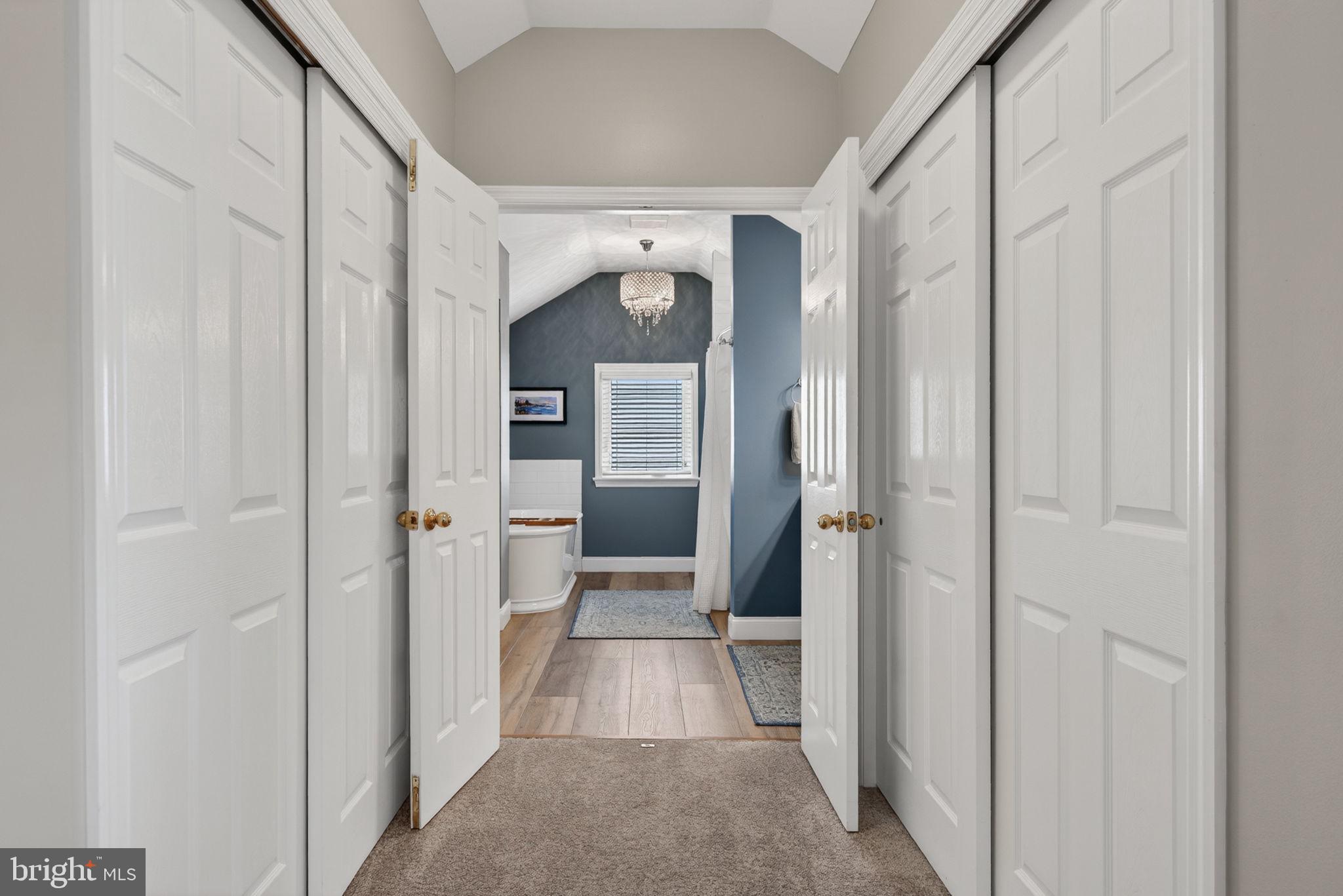 DENVER HEIGHTS - Residential