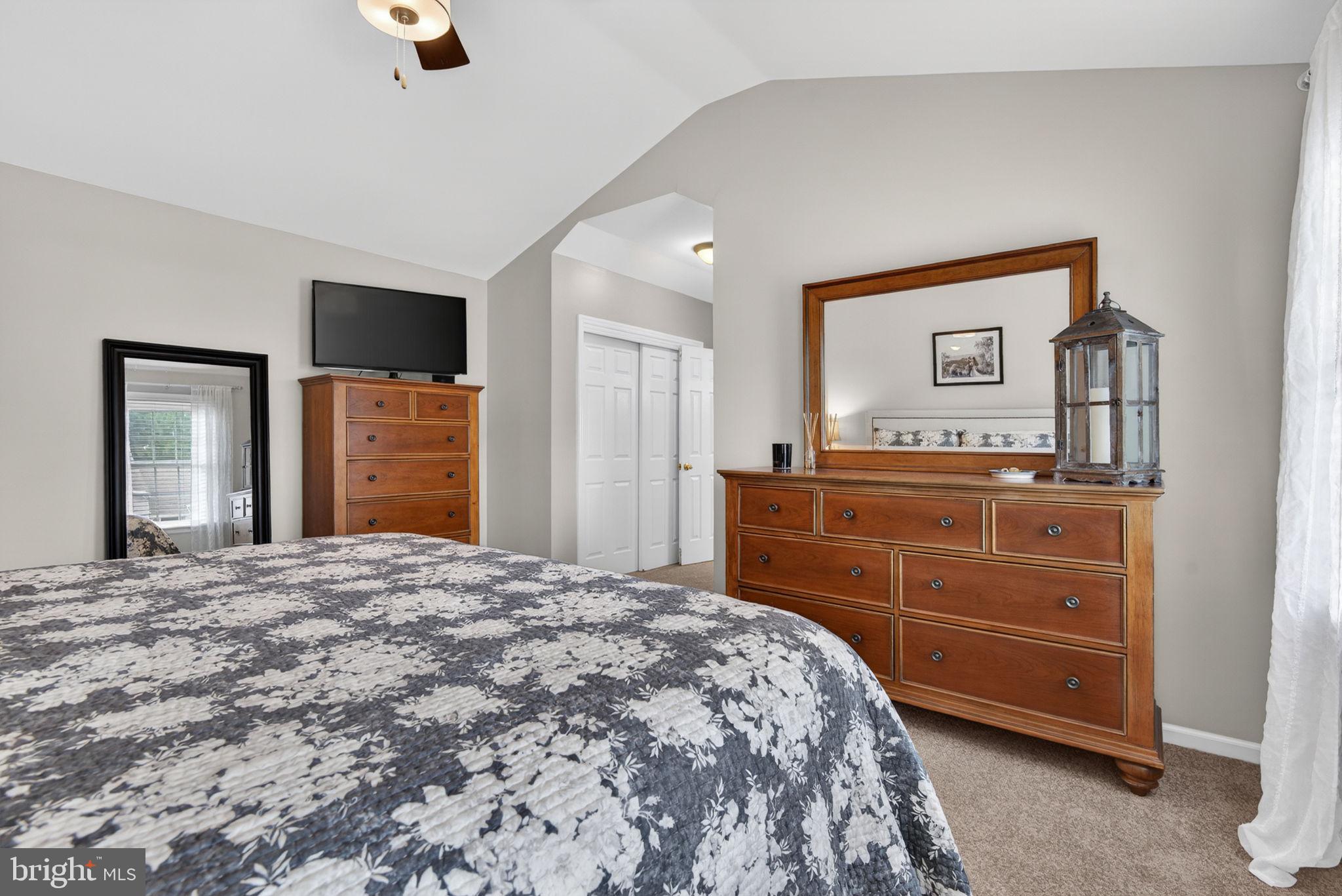 DENVER HEIGHTS - Residential