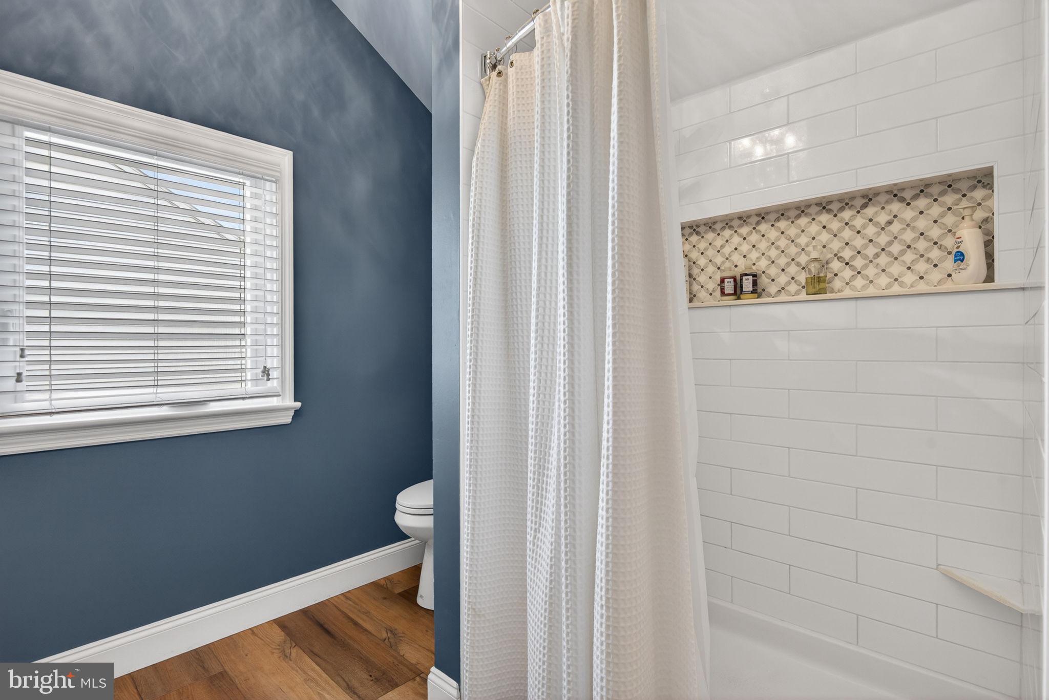 DENVER HEIGHTS - Residential