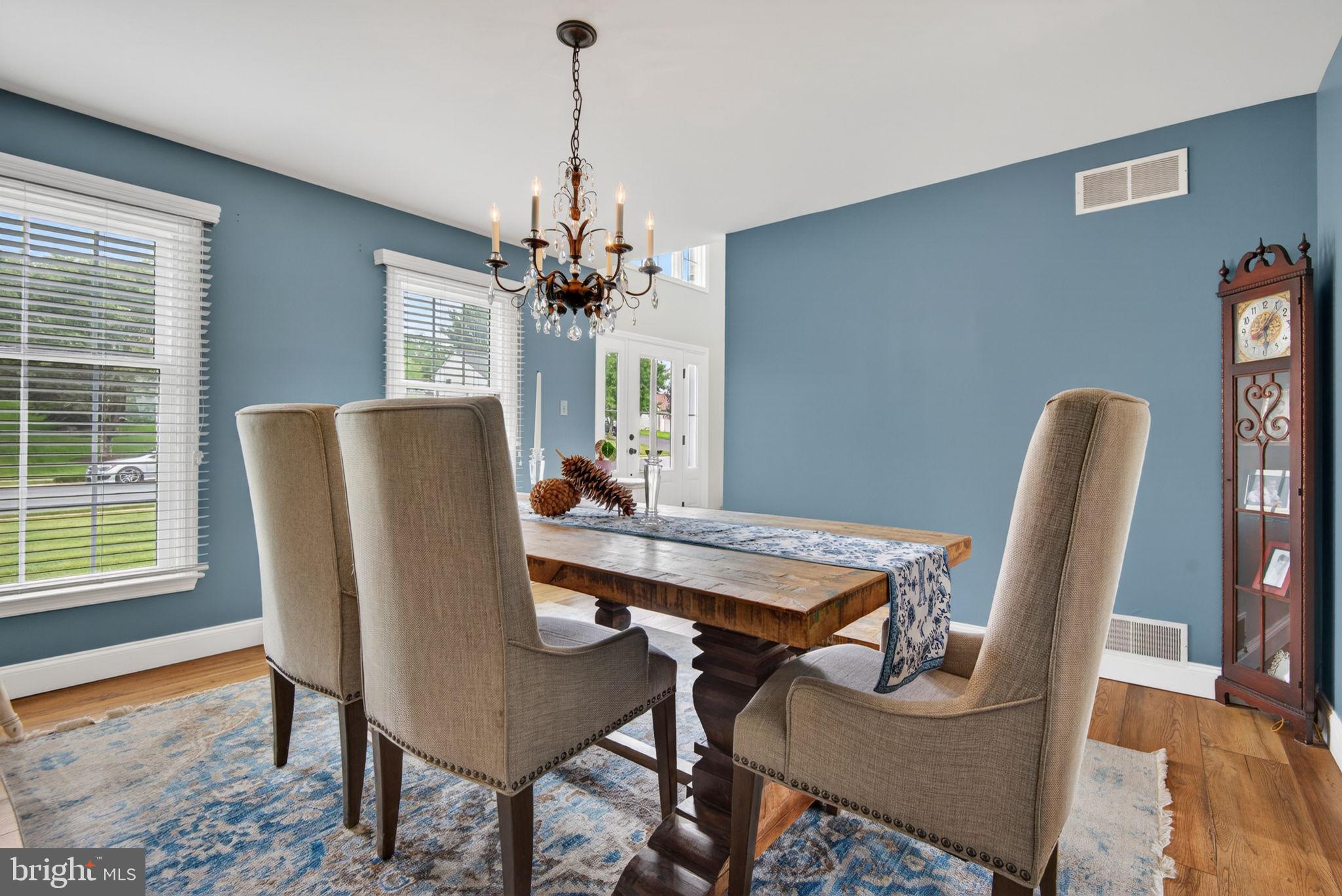 DENVER HEIGHTS - Residential