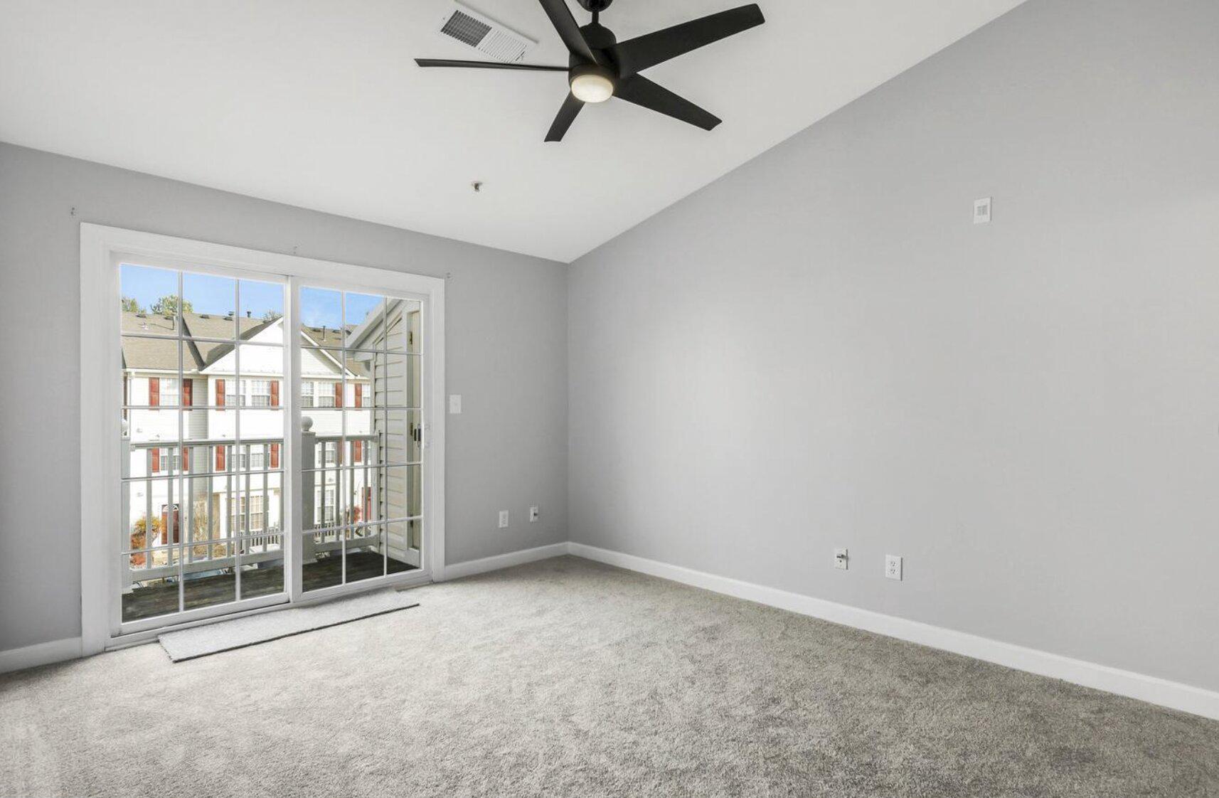 GUNSTON CORNER - Residential