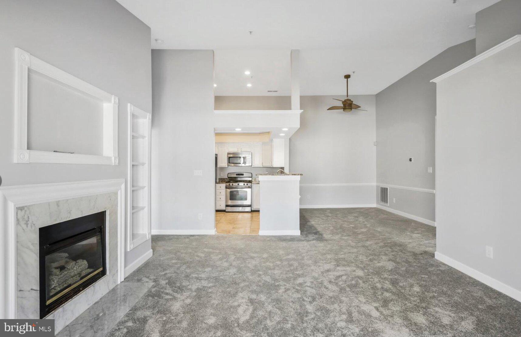 GUNSTON CORNER - Residential