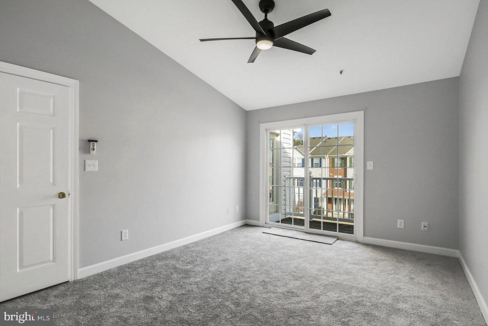 GUNSTON CORNER - Residential