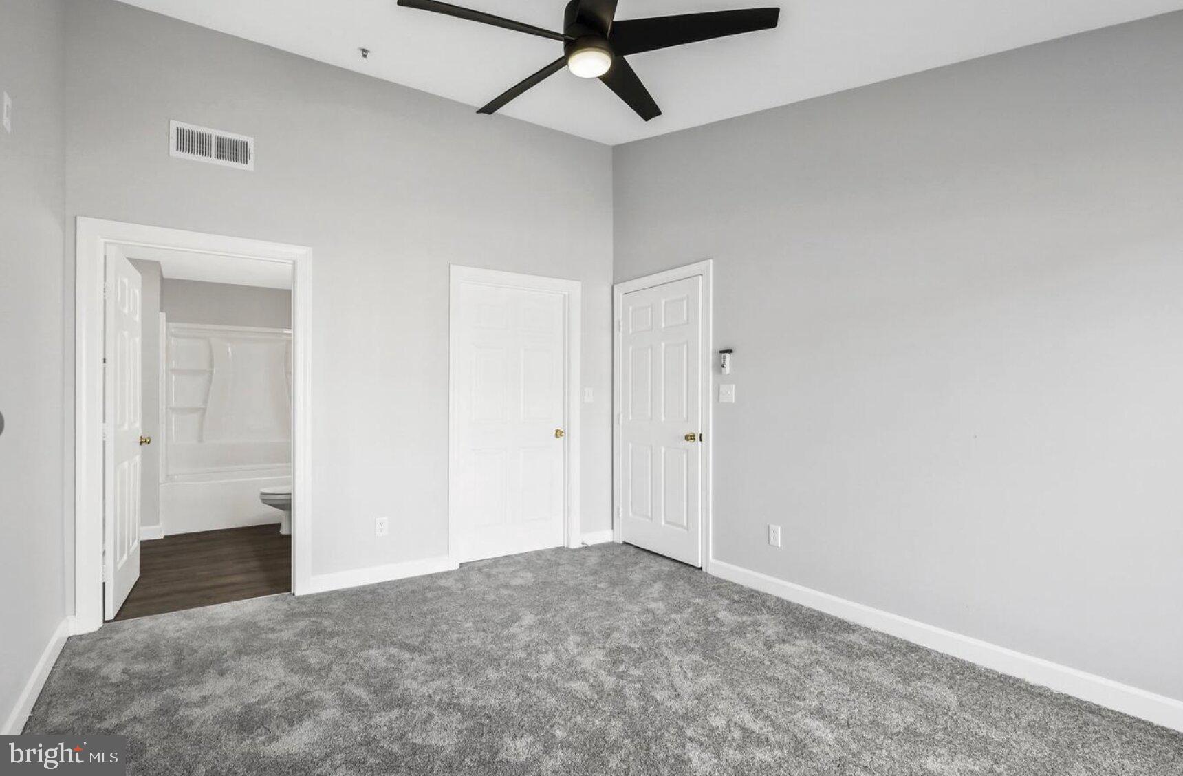 GUNSTON CORNER - Residential