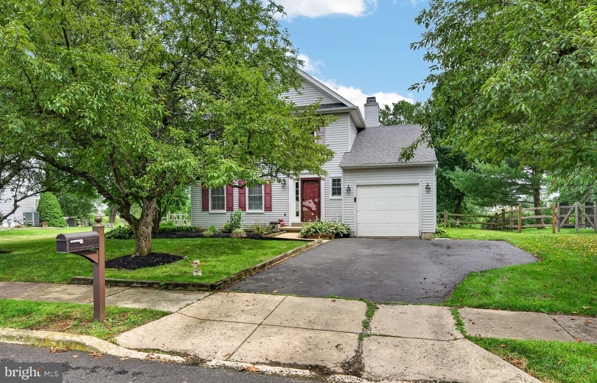 SWEETBRIAR - Residential