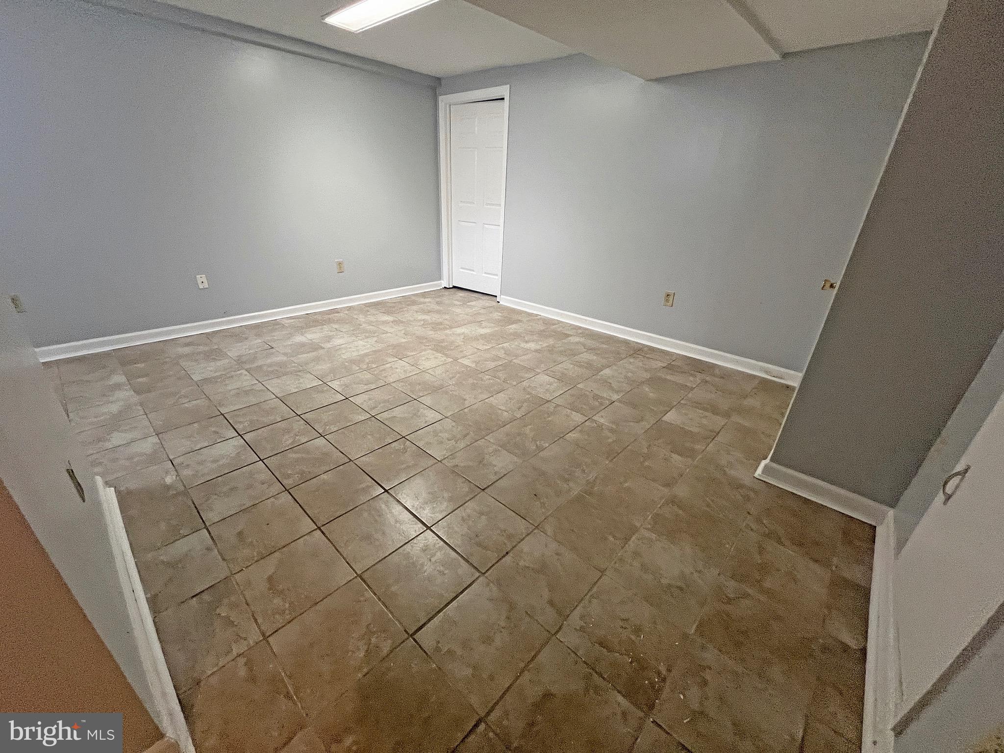 MEADOWS OF WILTON - Residential