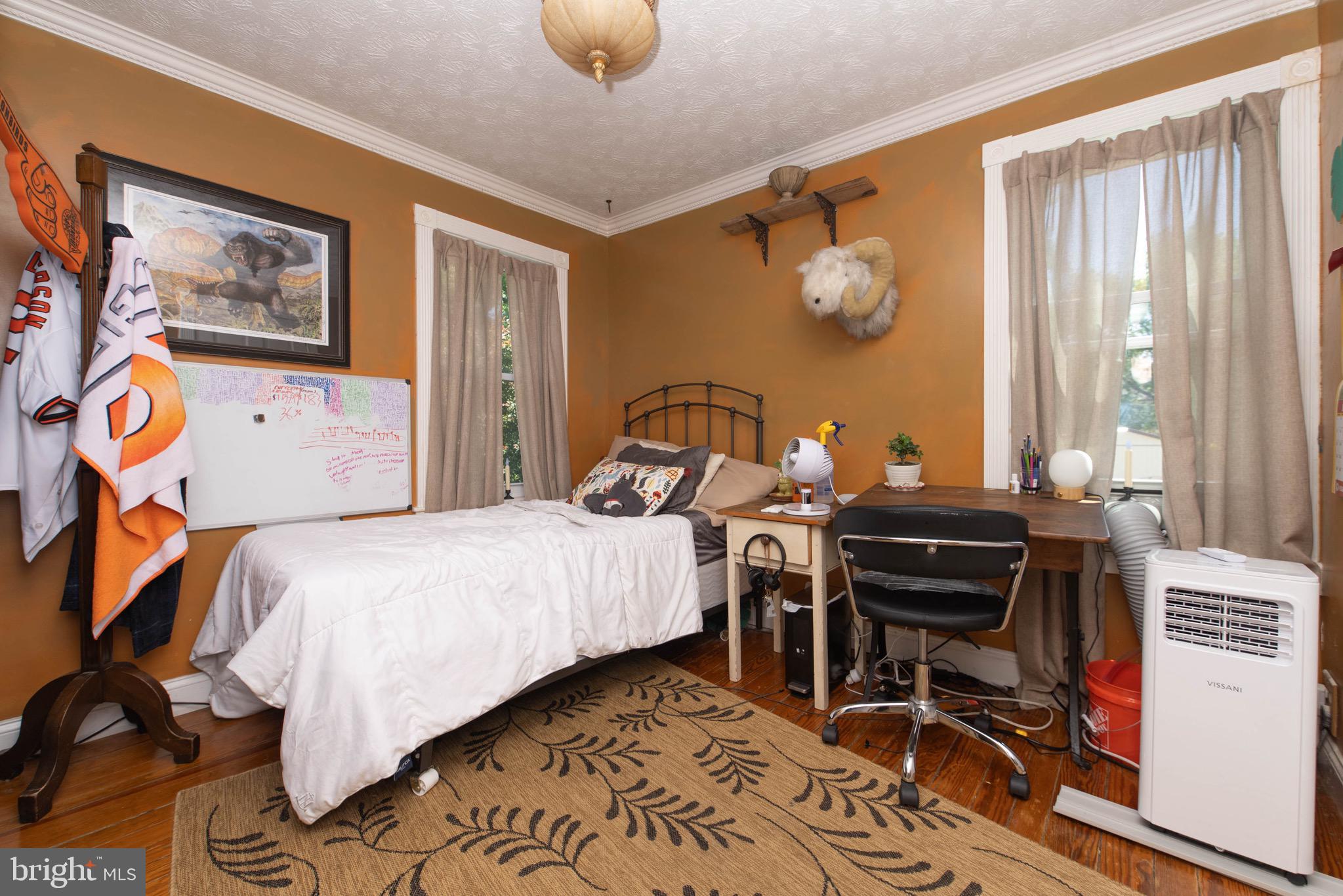 PERRYVILLE - Residential