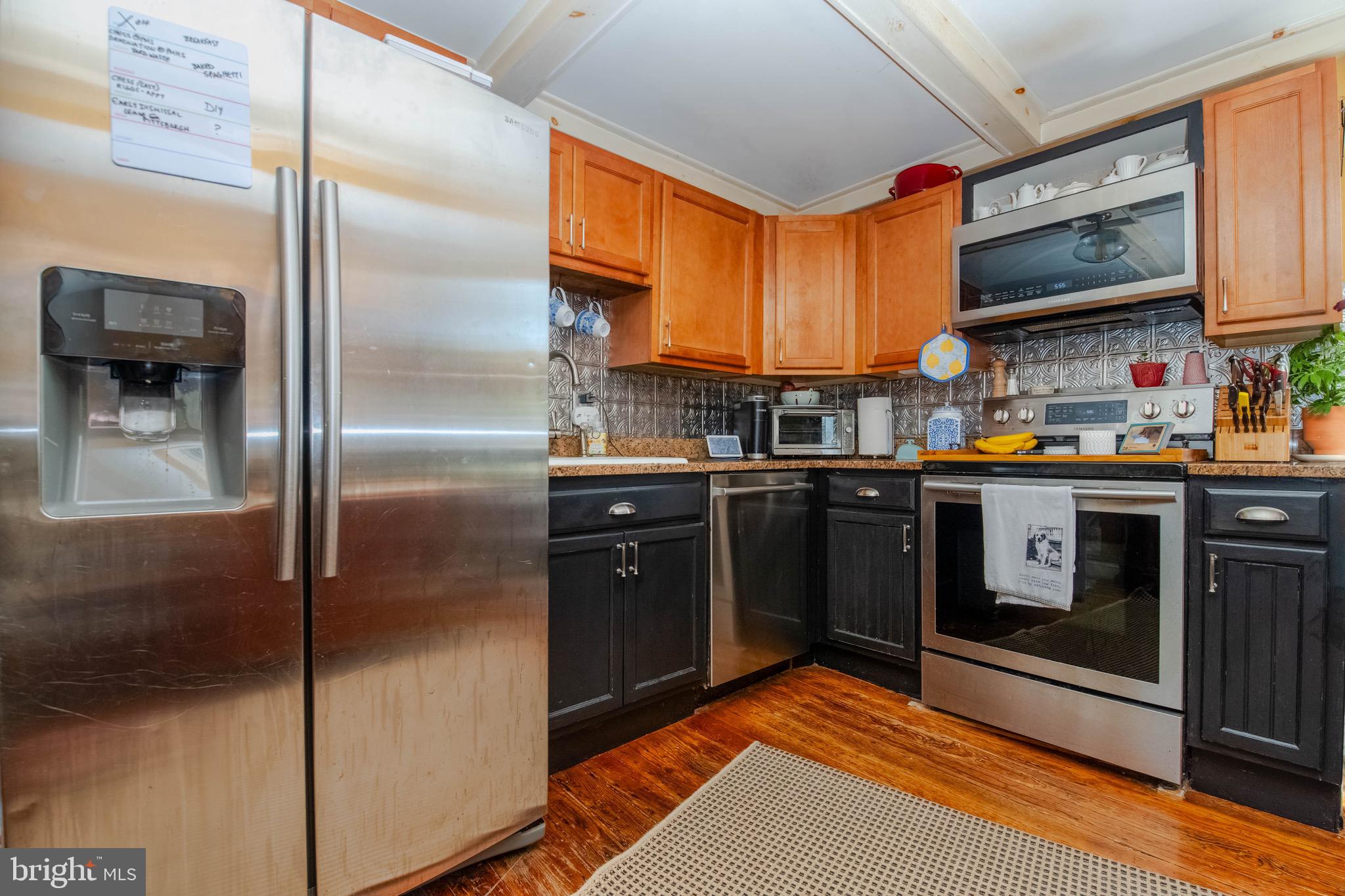 PERRYVILLE - Residential