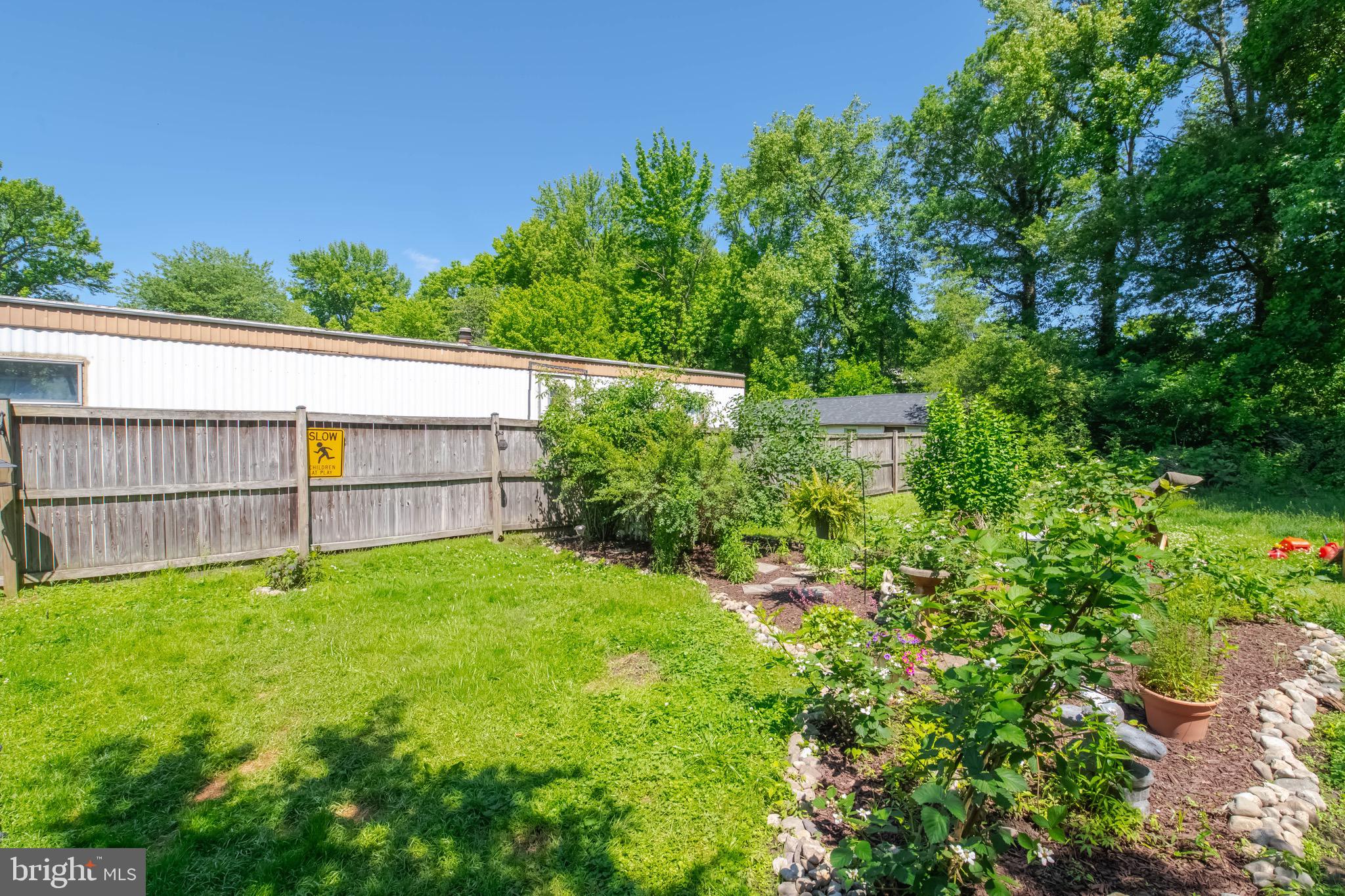 PERRYVILLE - Residential