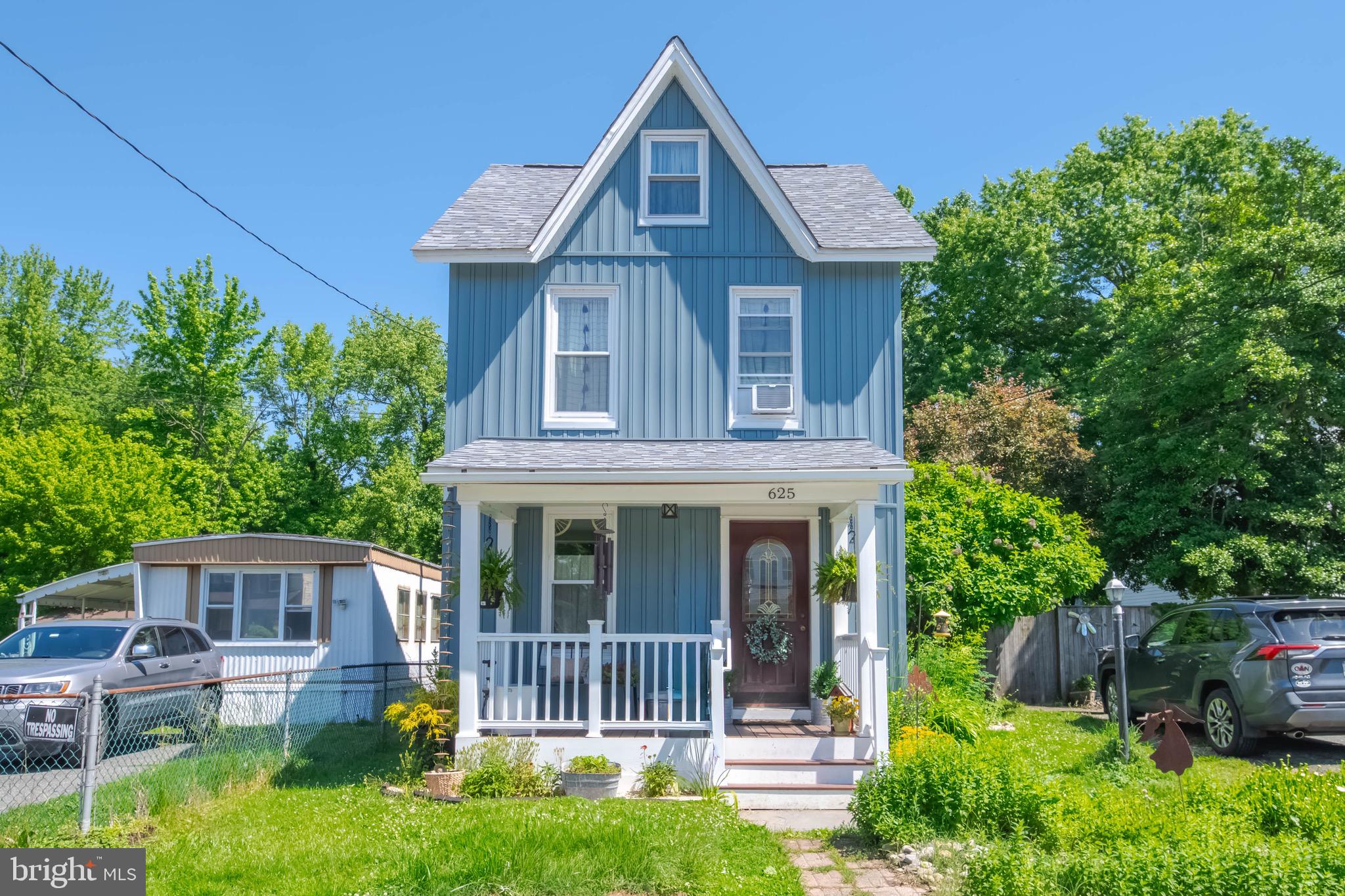 PERRYVILLE - Residential