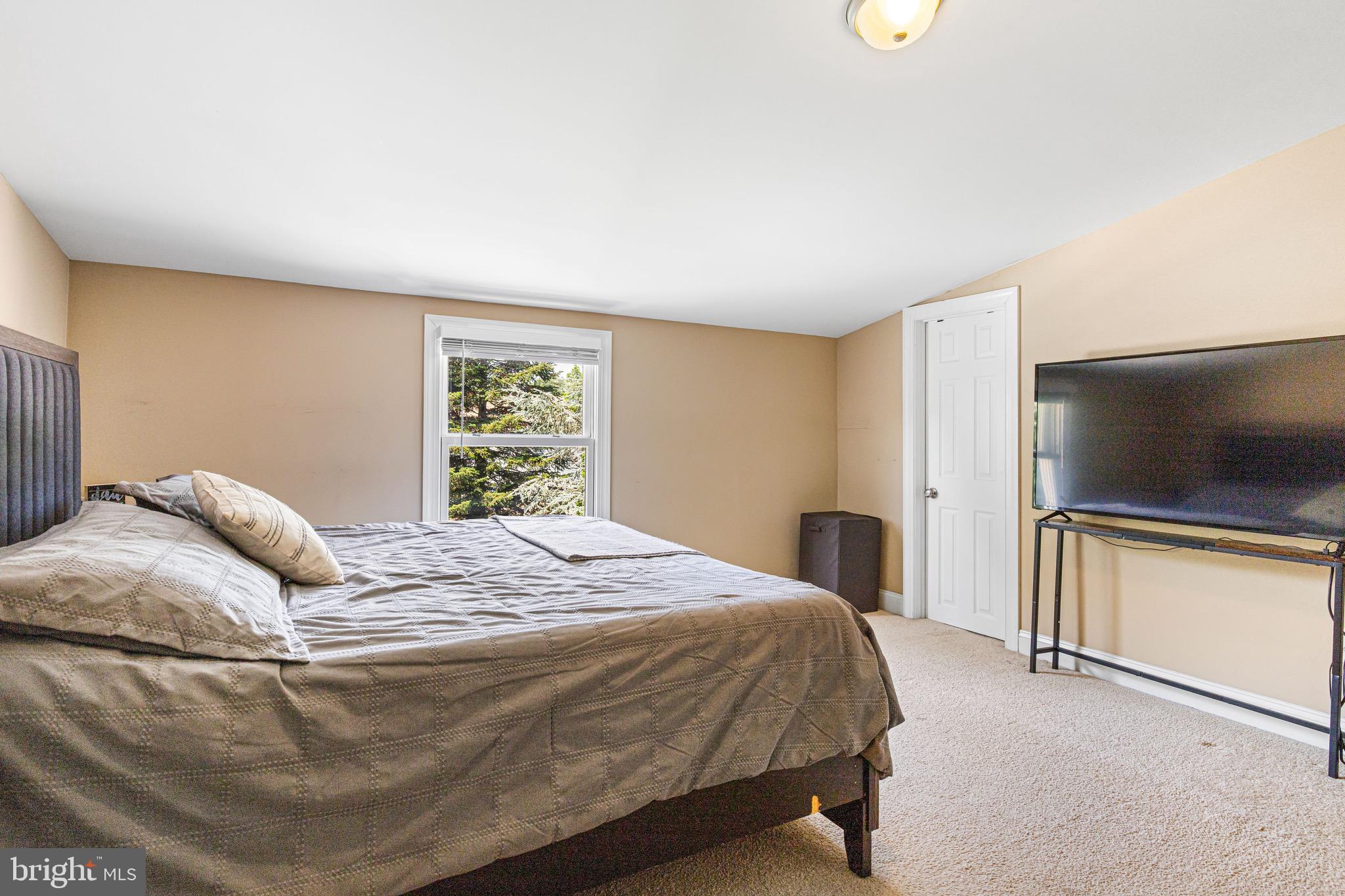 GLENSIDE - Residential