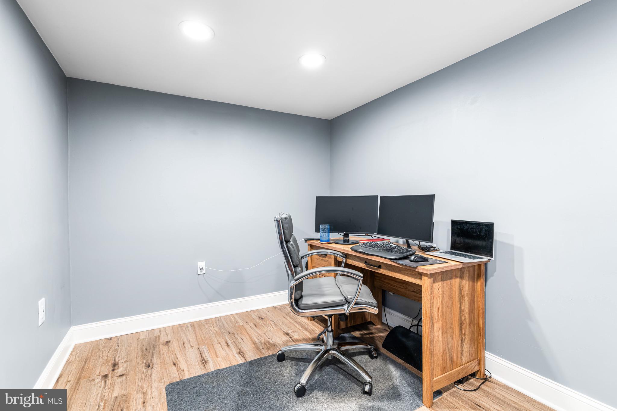 GLENSIDE - Residential
