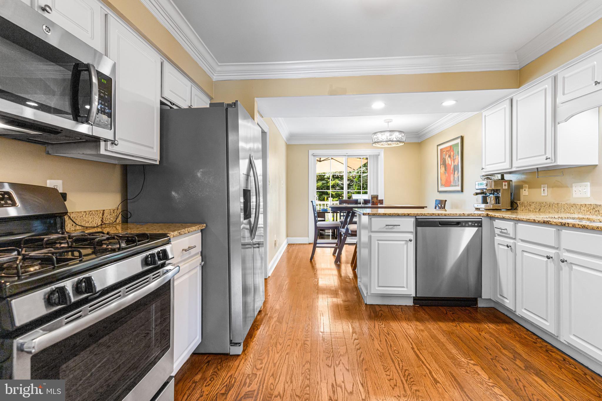 GLENSIDE - Residential