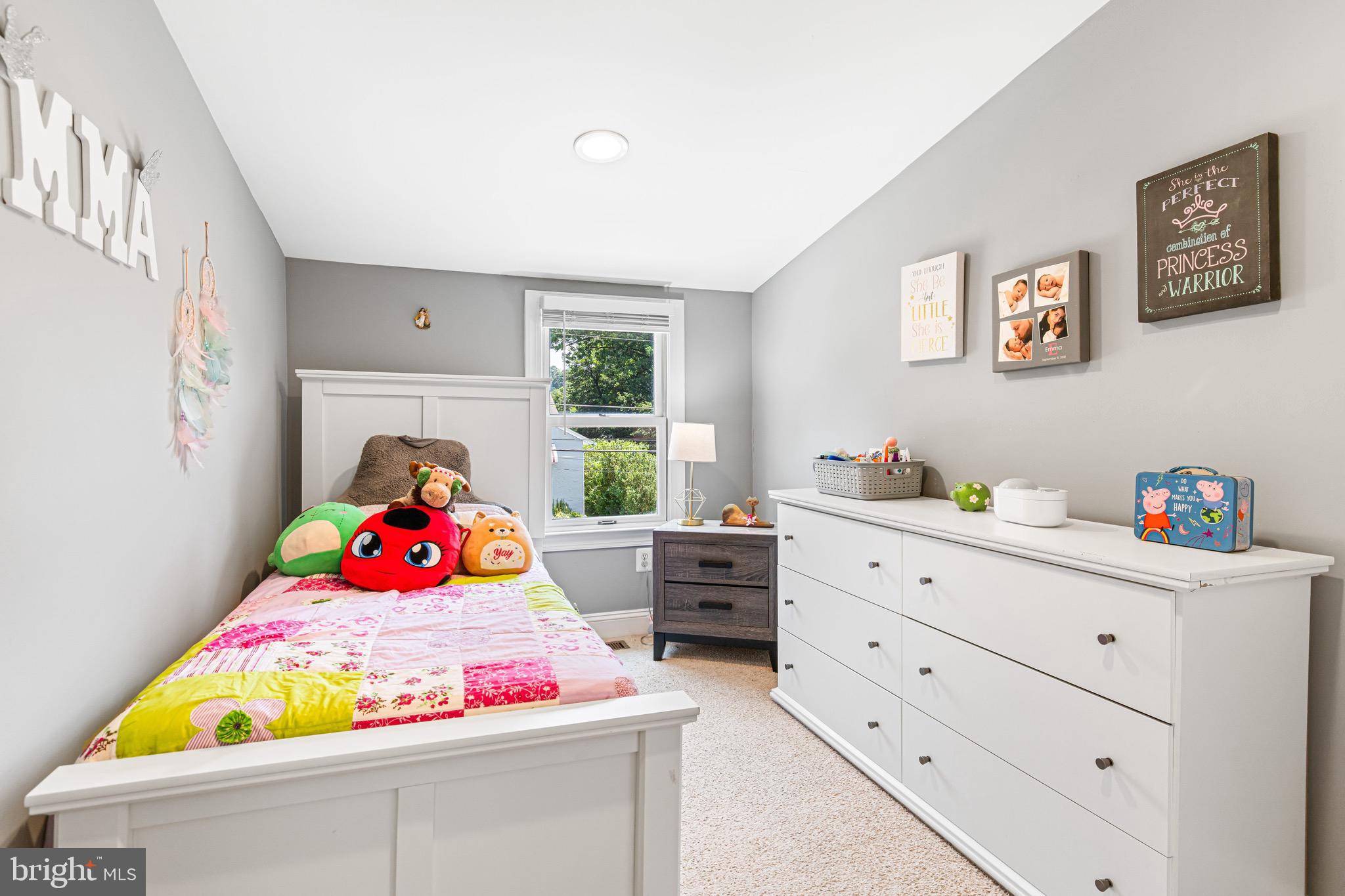 GLENSIDE - Residential
