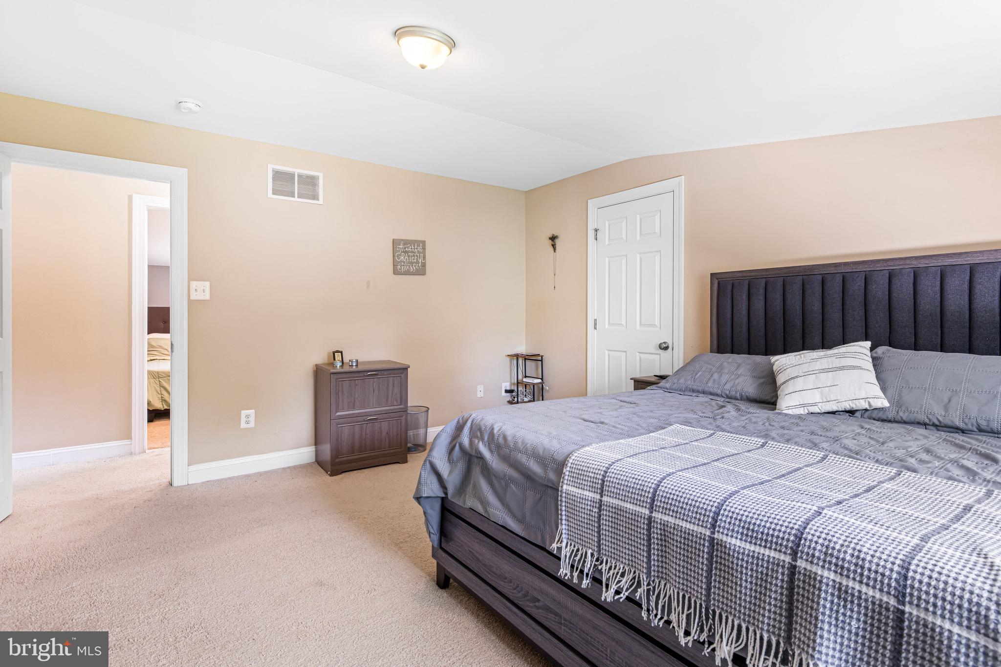 GLENSIDE - Residential