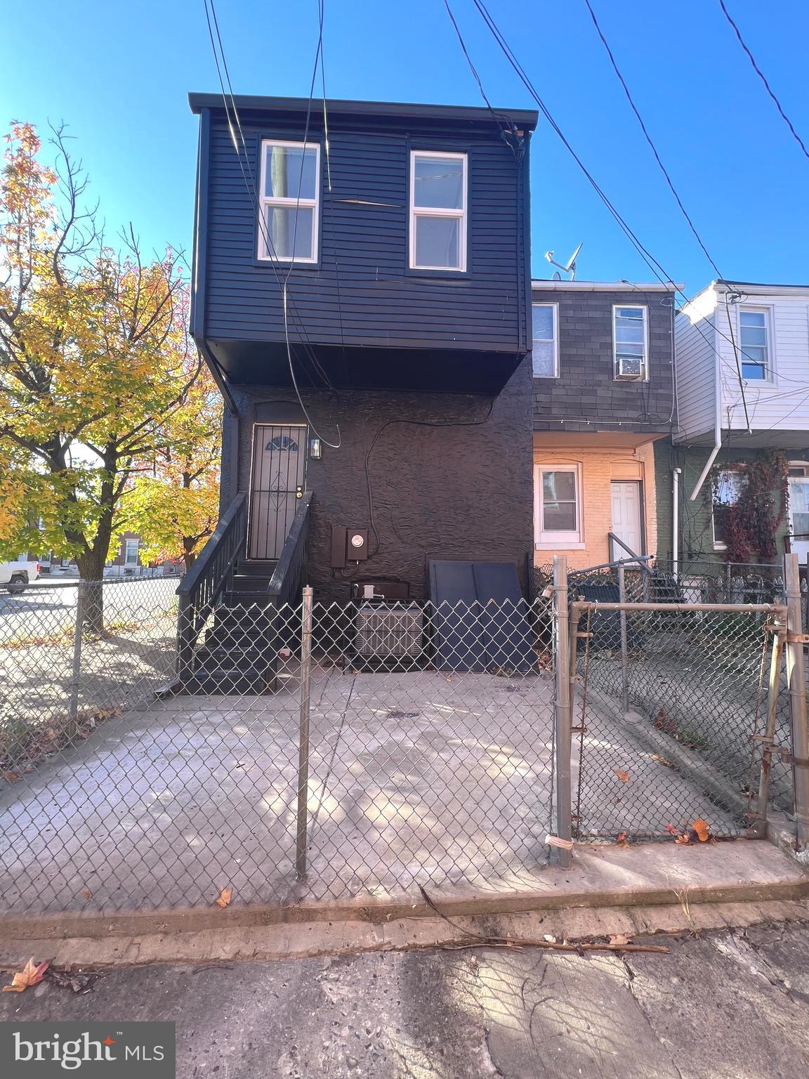 MADISON EASTEND - Residential