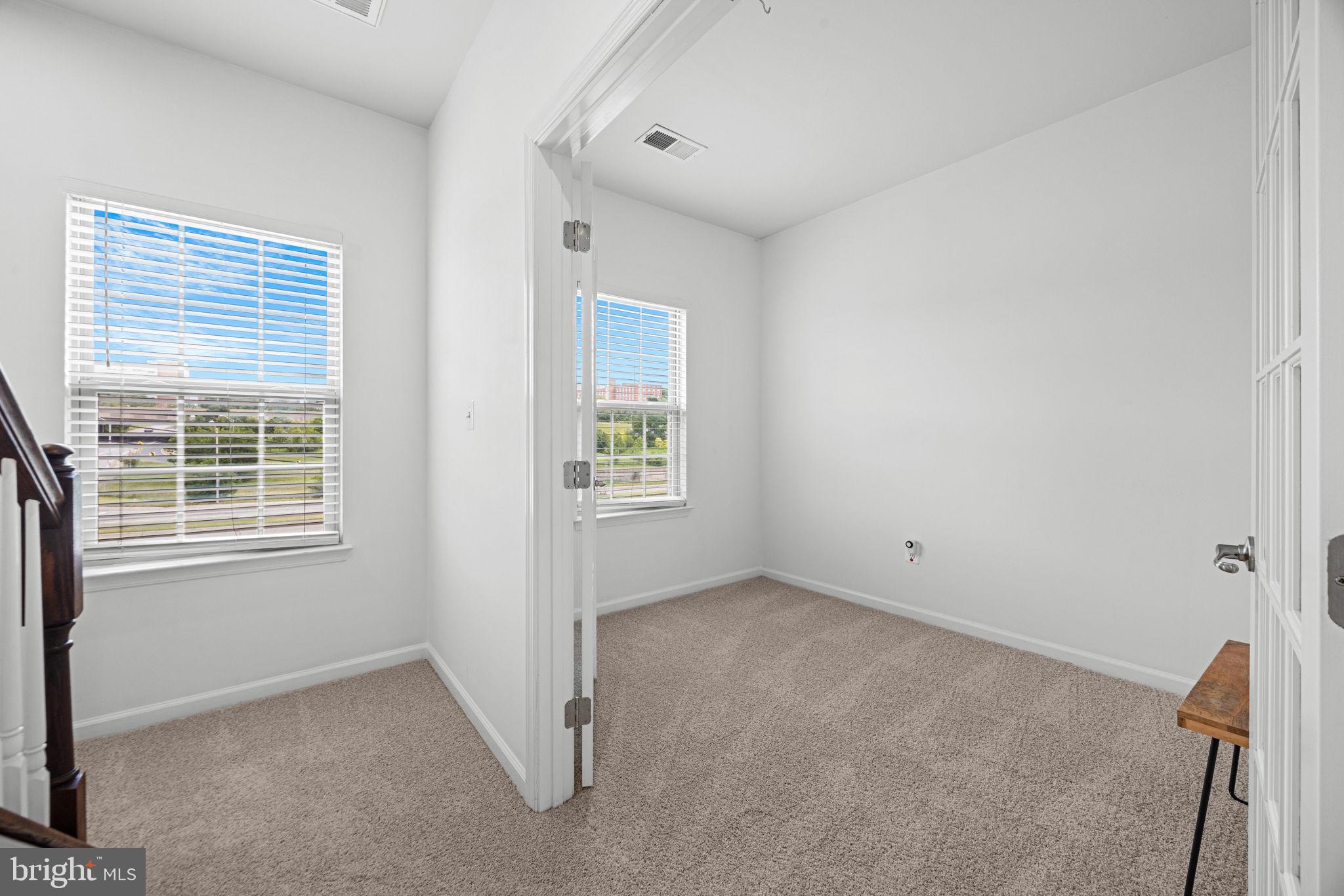 OLDHAM CROSSING - Residential