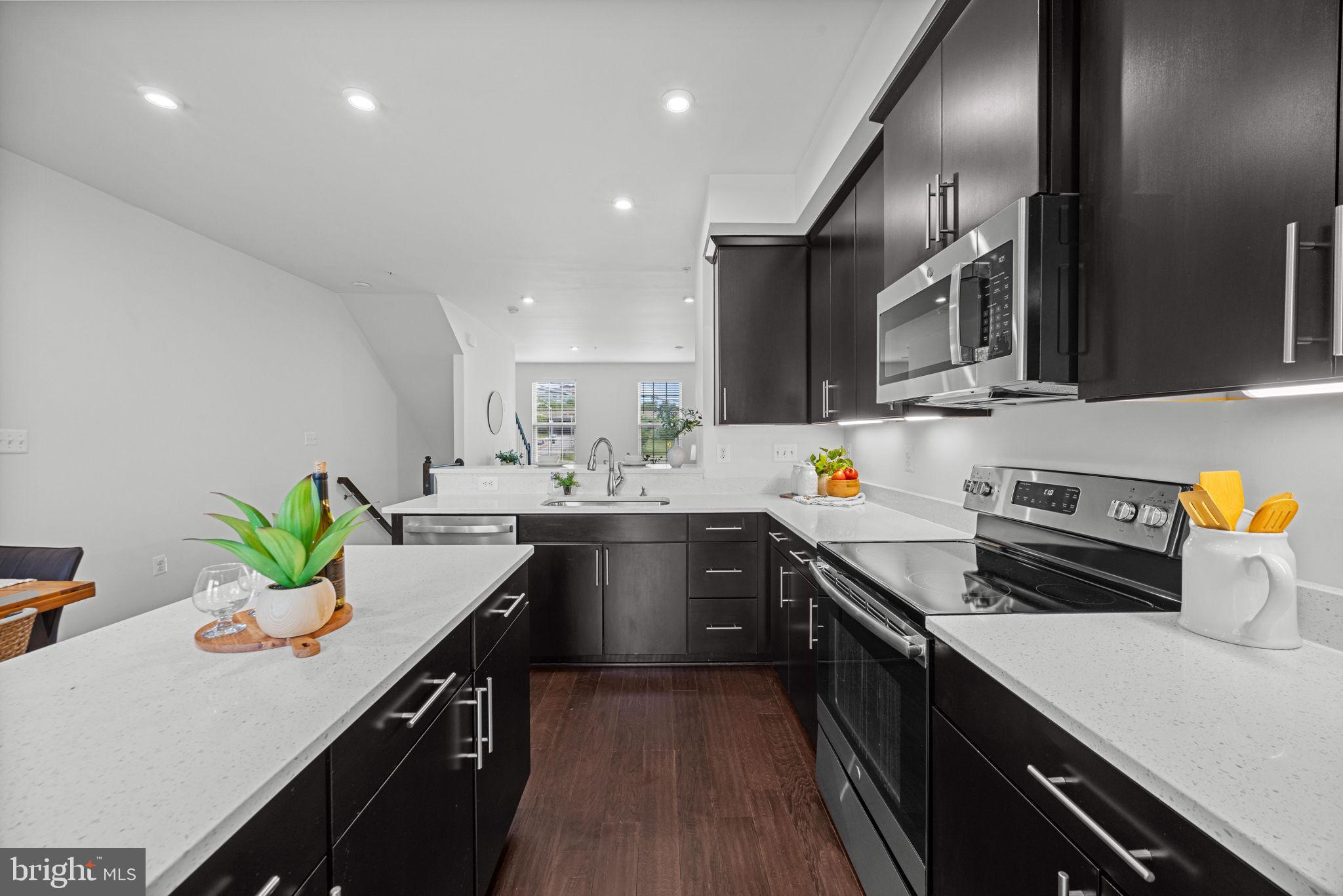 OLDHAM CROSSING - Residential