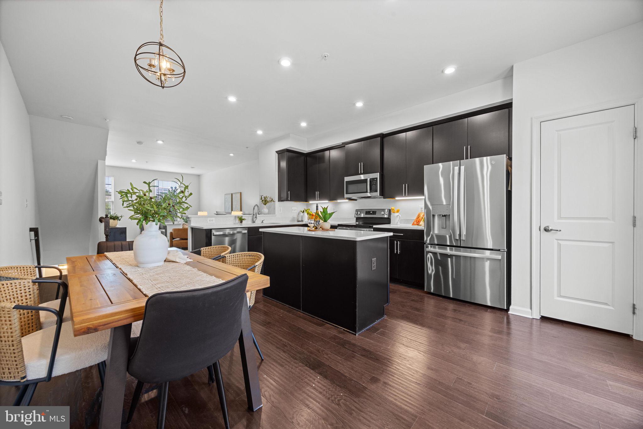 OLDHAM CROSSING - Residential