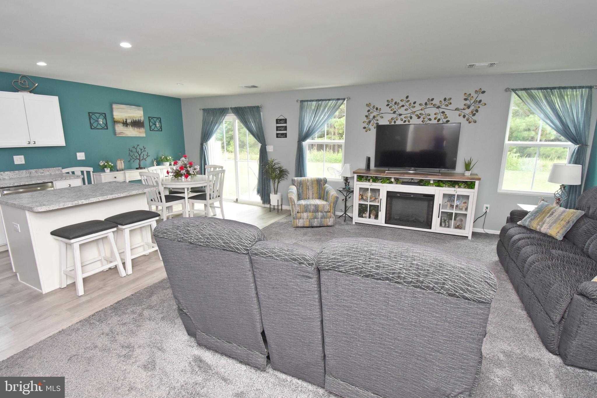 YORKSHIRE ESTATES - Residential