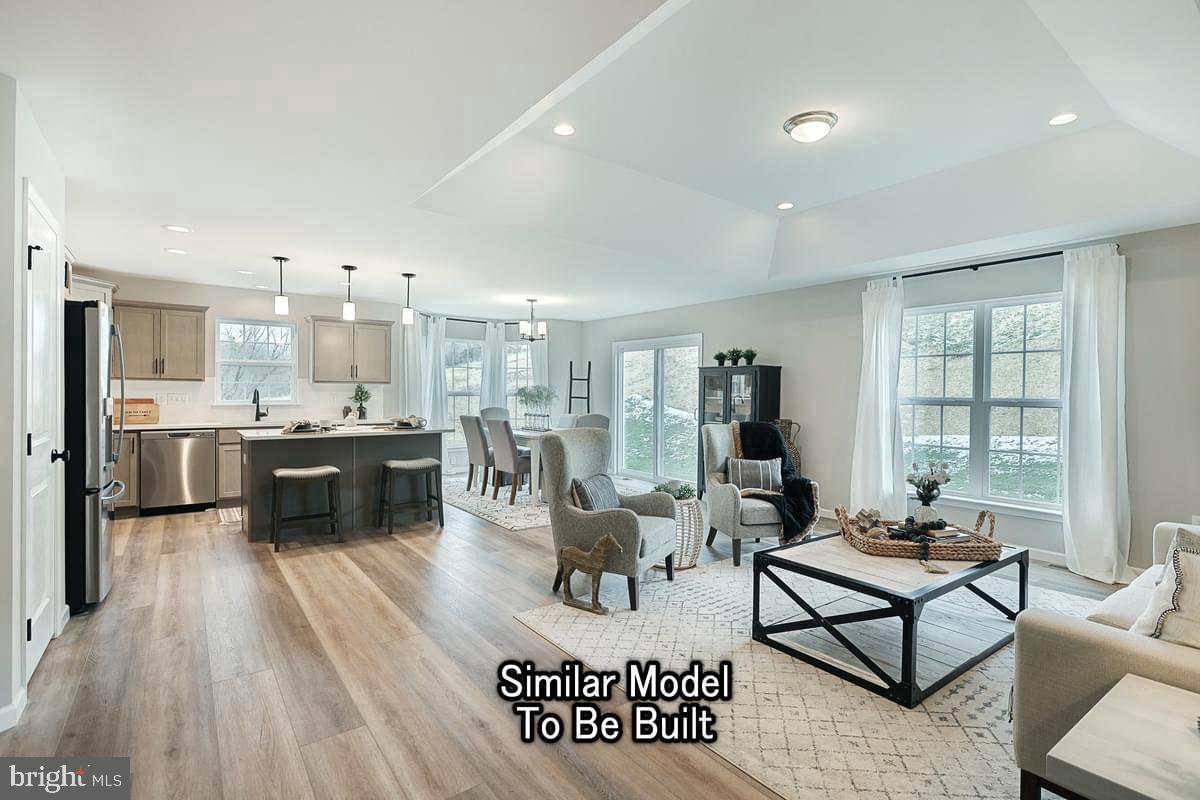 STONE MILL ESTATES - Residential