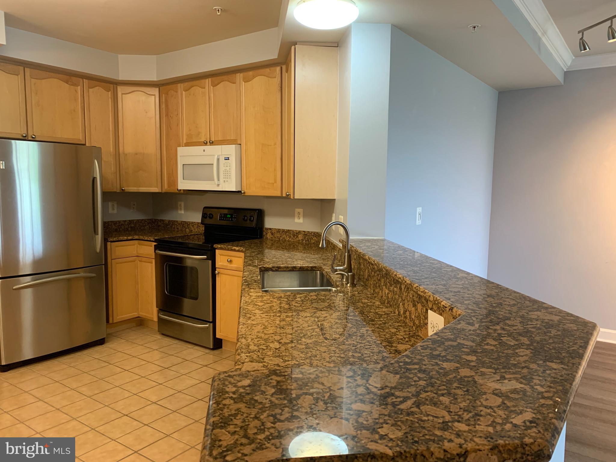 BELMONT BAY - Residential Lease