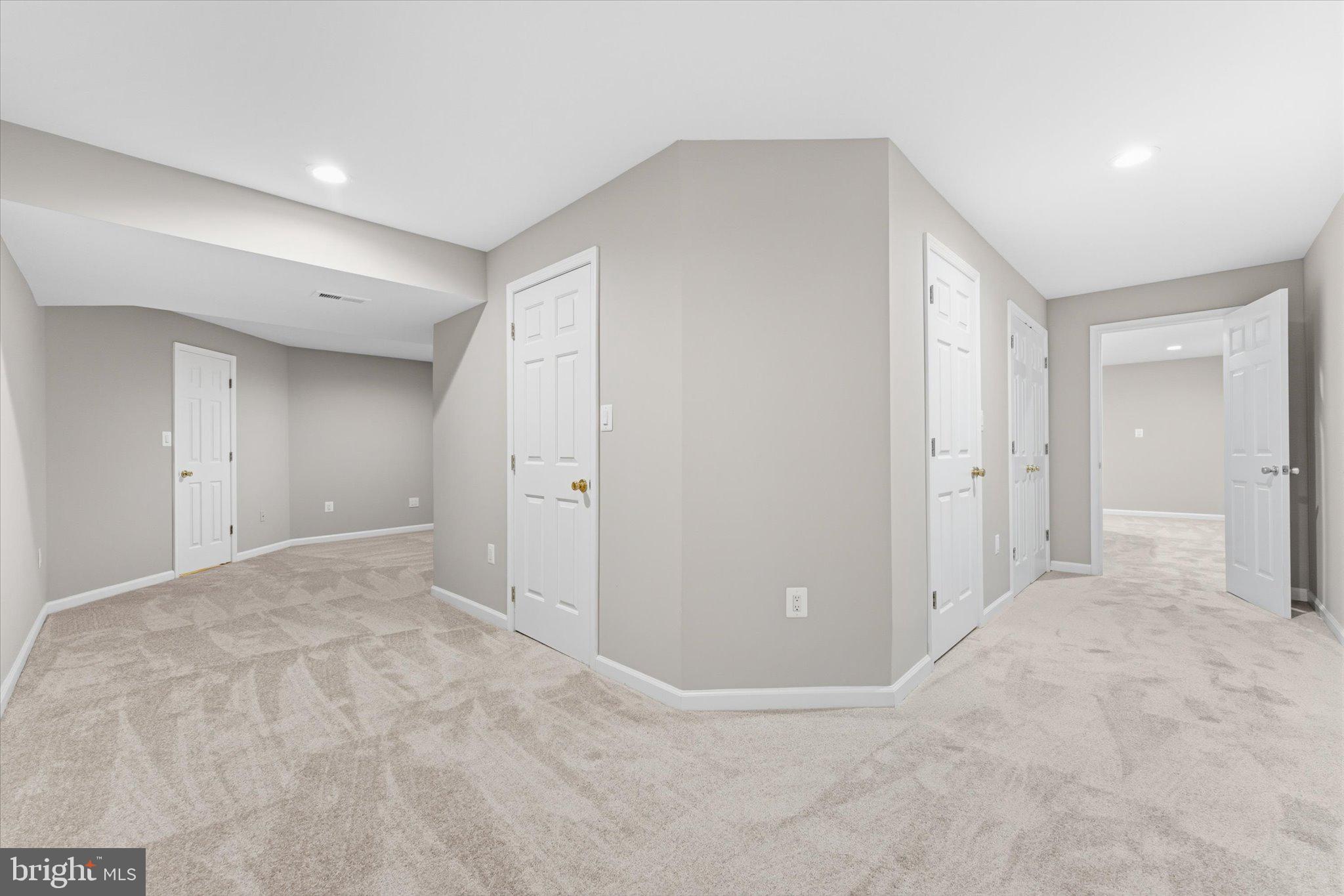 WOODBINE WOODS - Residential