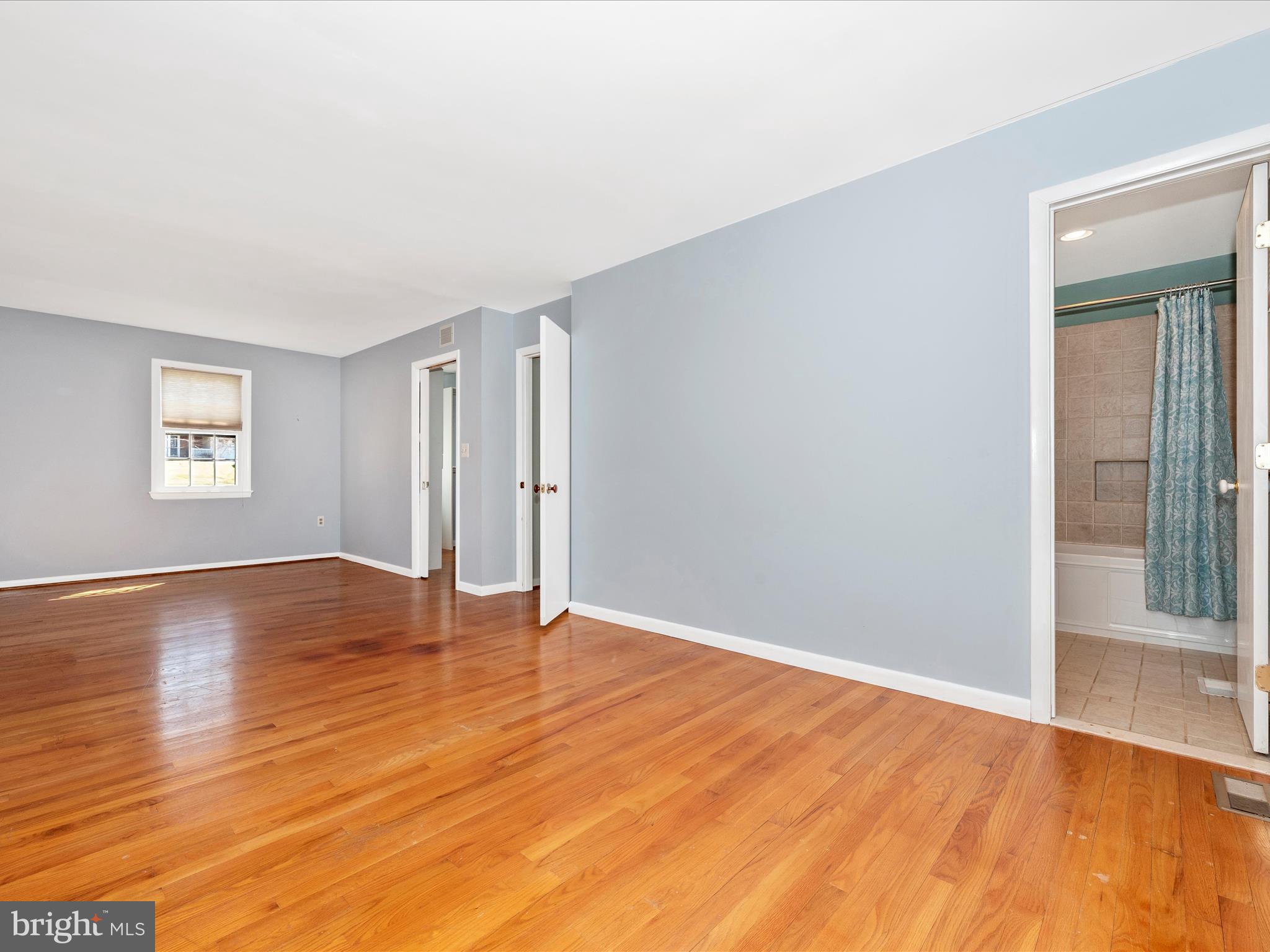 CARROLL SQUARE - Residential