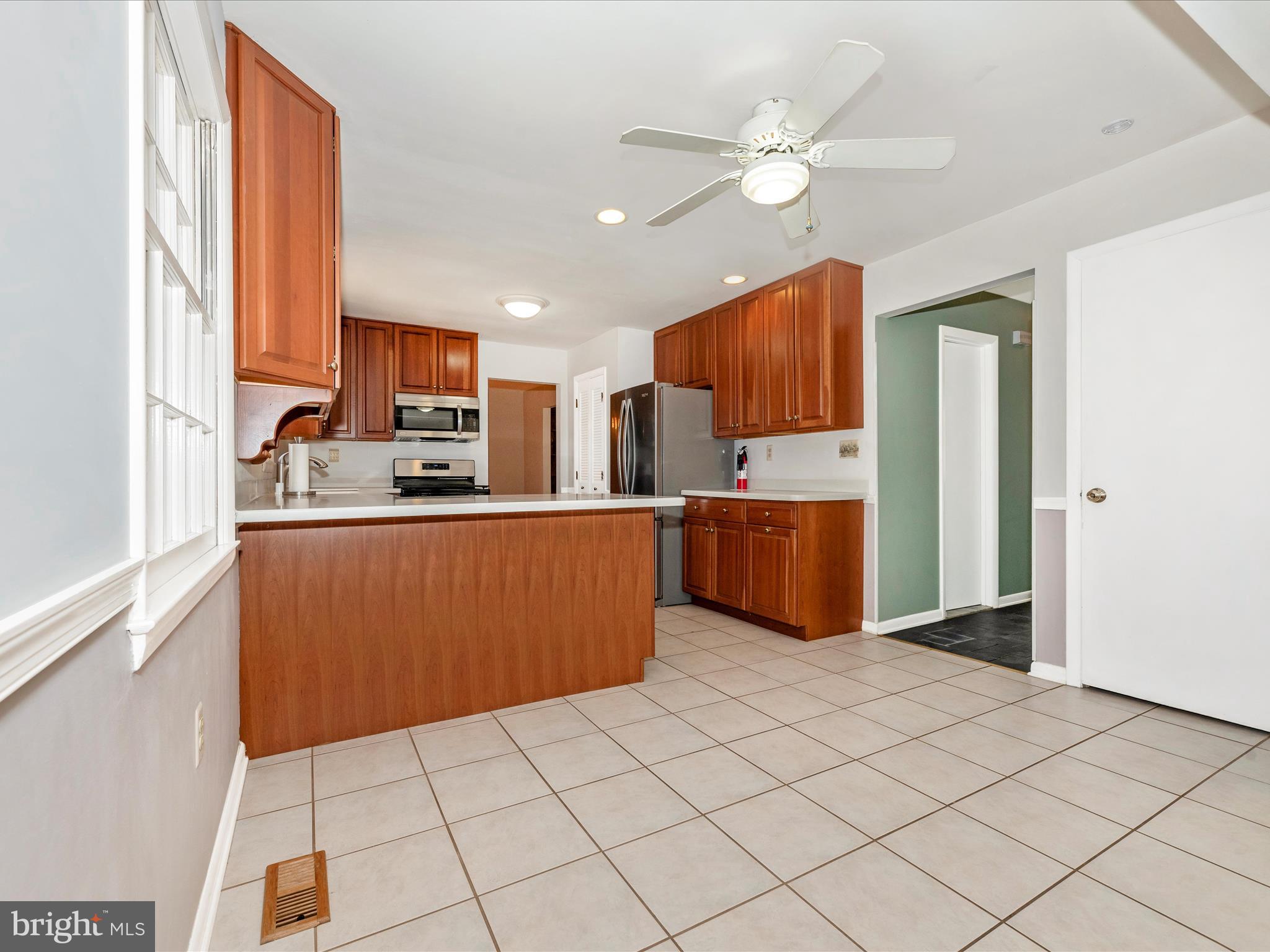 CARROLL SQUARE - Residential