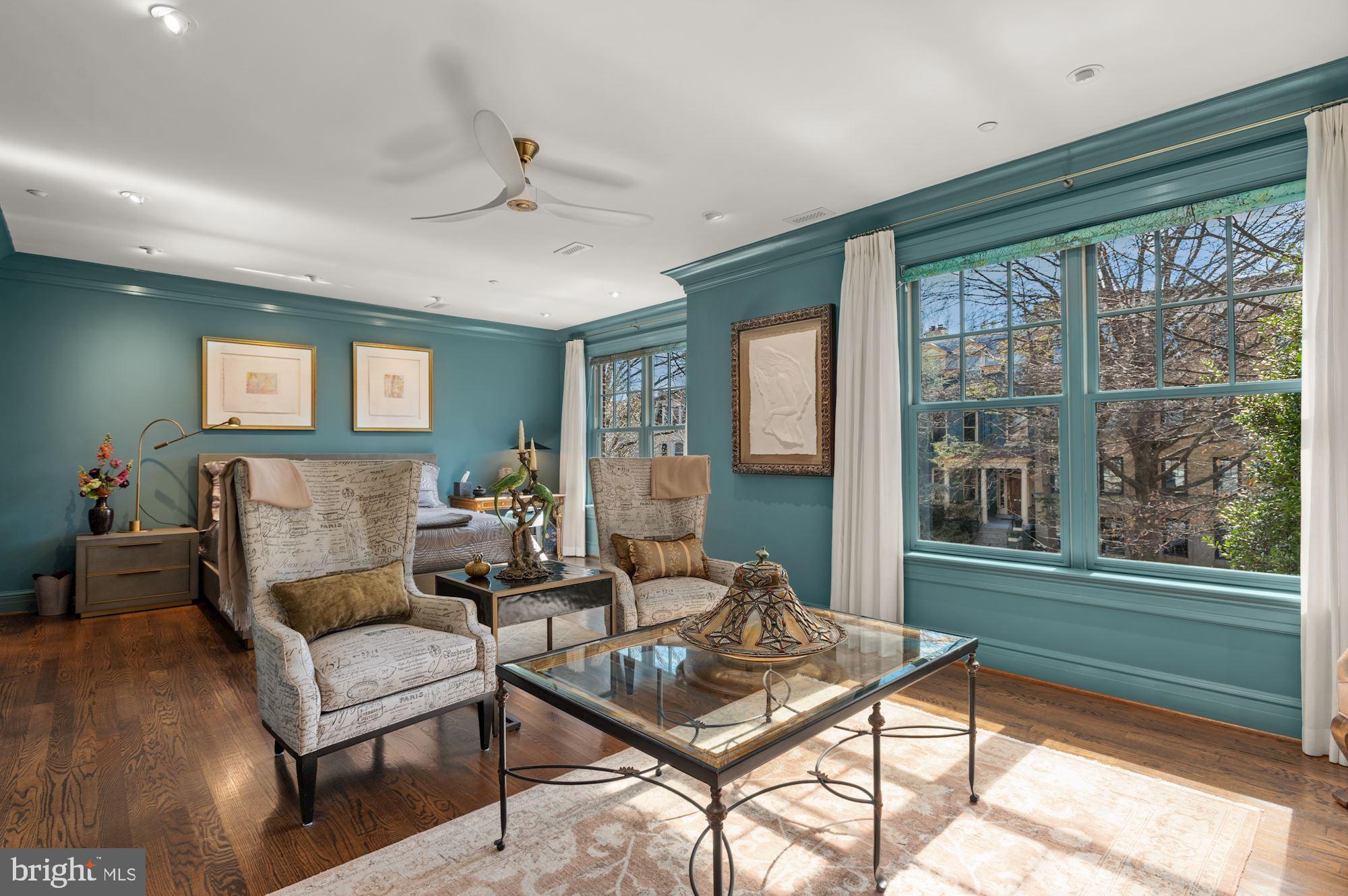 WOODLEY PARK - Residential