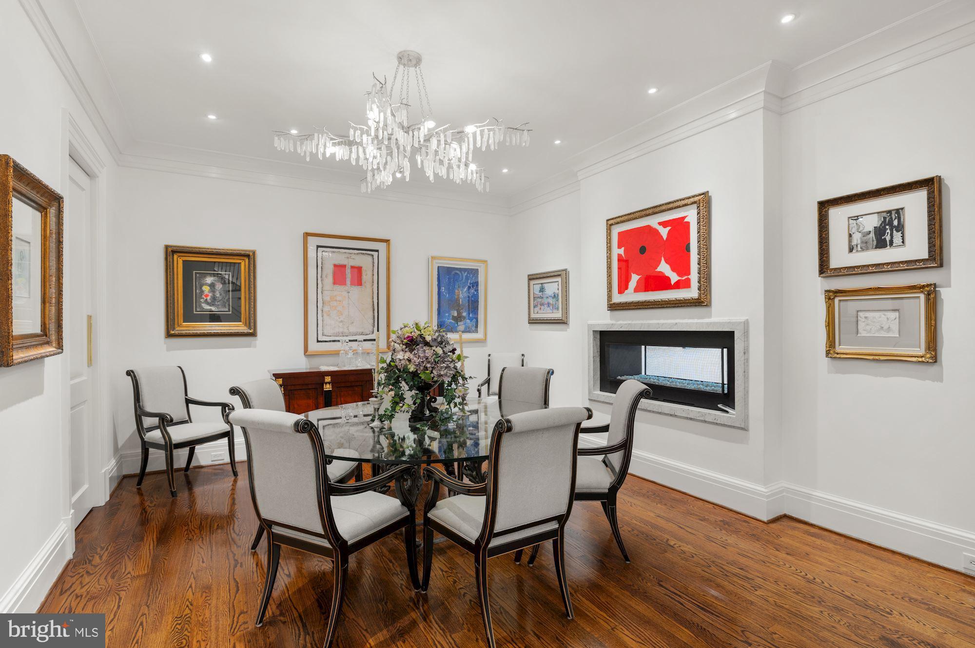 WOODLEY PARK - Residential