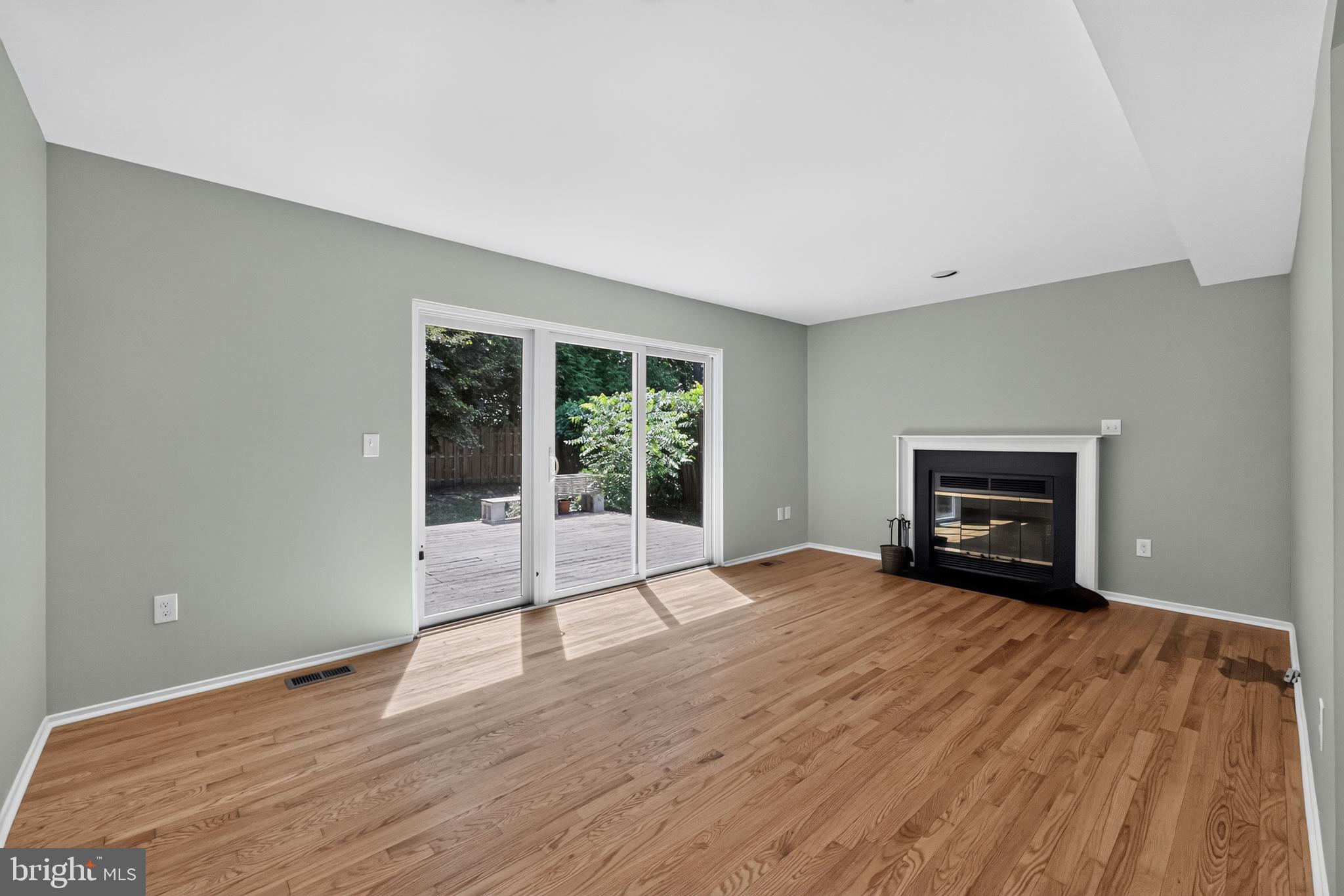 GEORGETOWN GROVE - Residential
