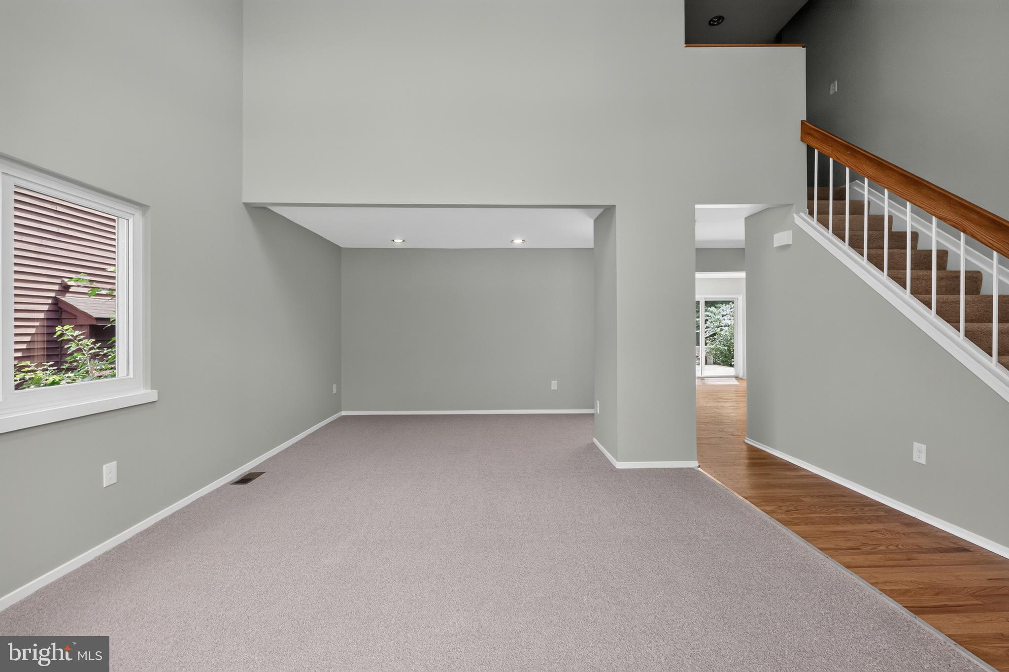 GEORGETOWN GROVE - Residential