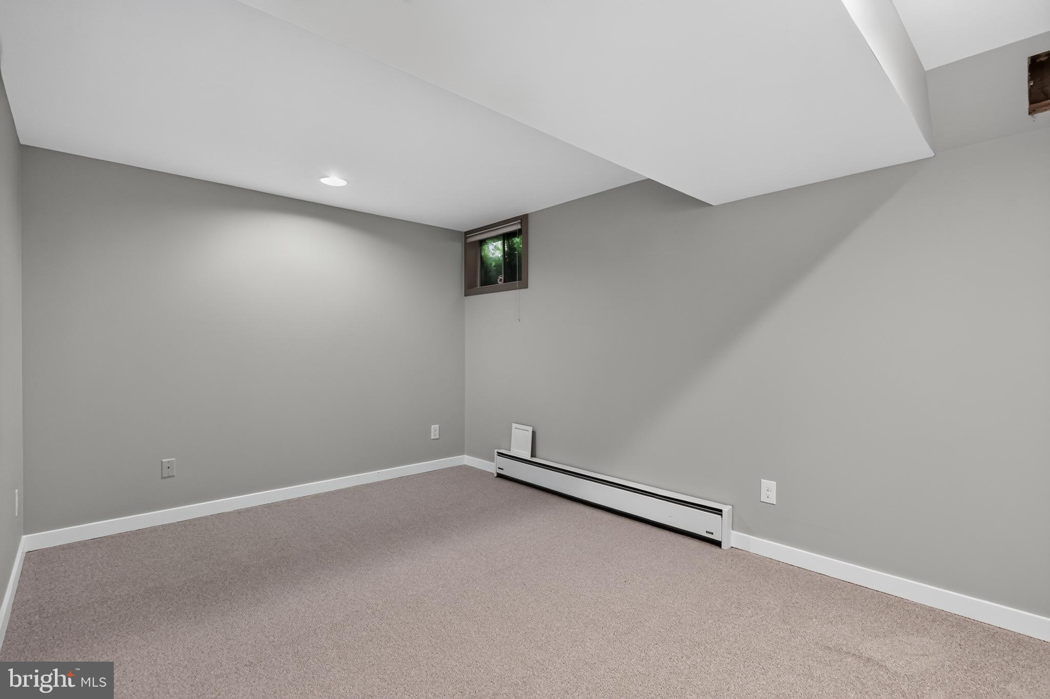 GEORGETOWN GROVE - Residential